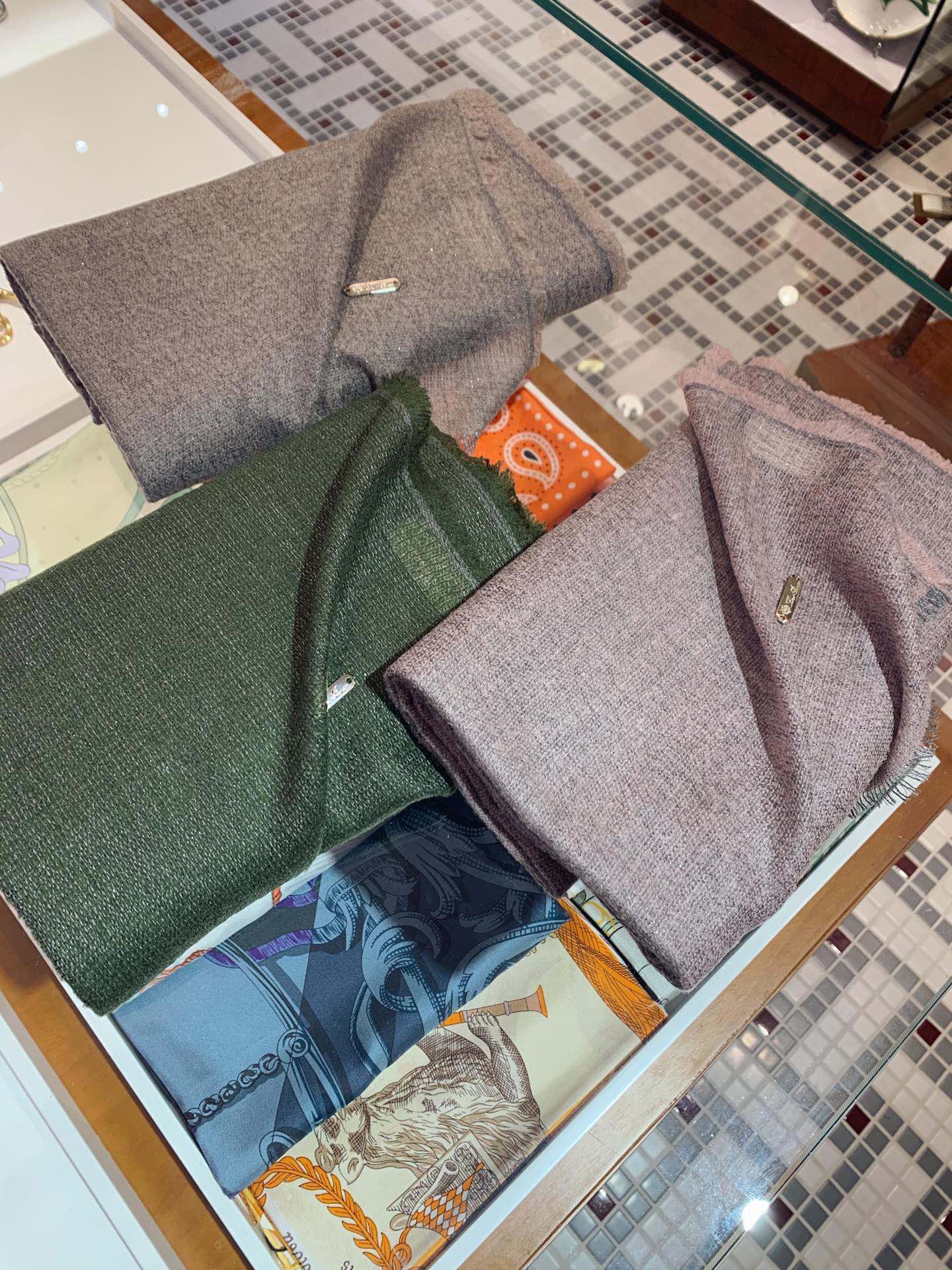 Loro Piana - Шарф из кашемировой пряжи - Серый