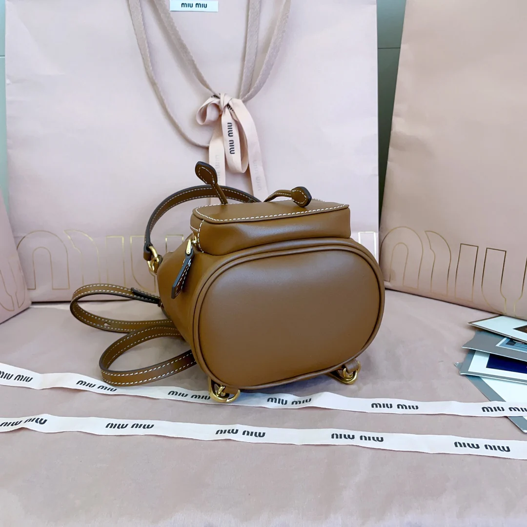Рюкзак Miu Miu-5bz045 в стиле преппи, мини, коричневый.