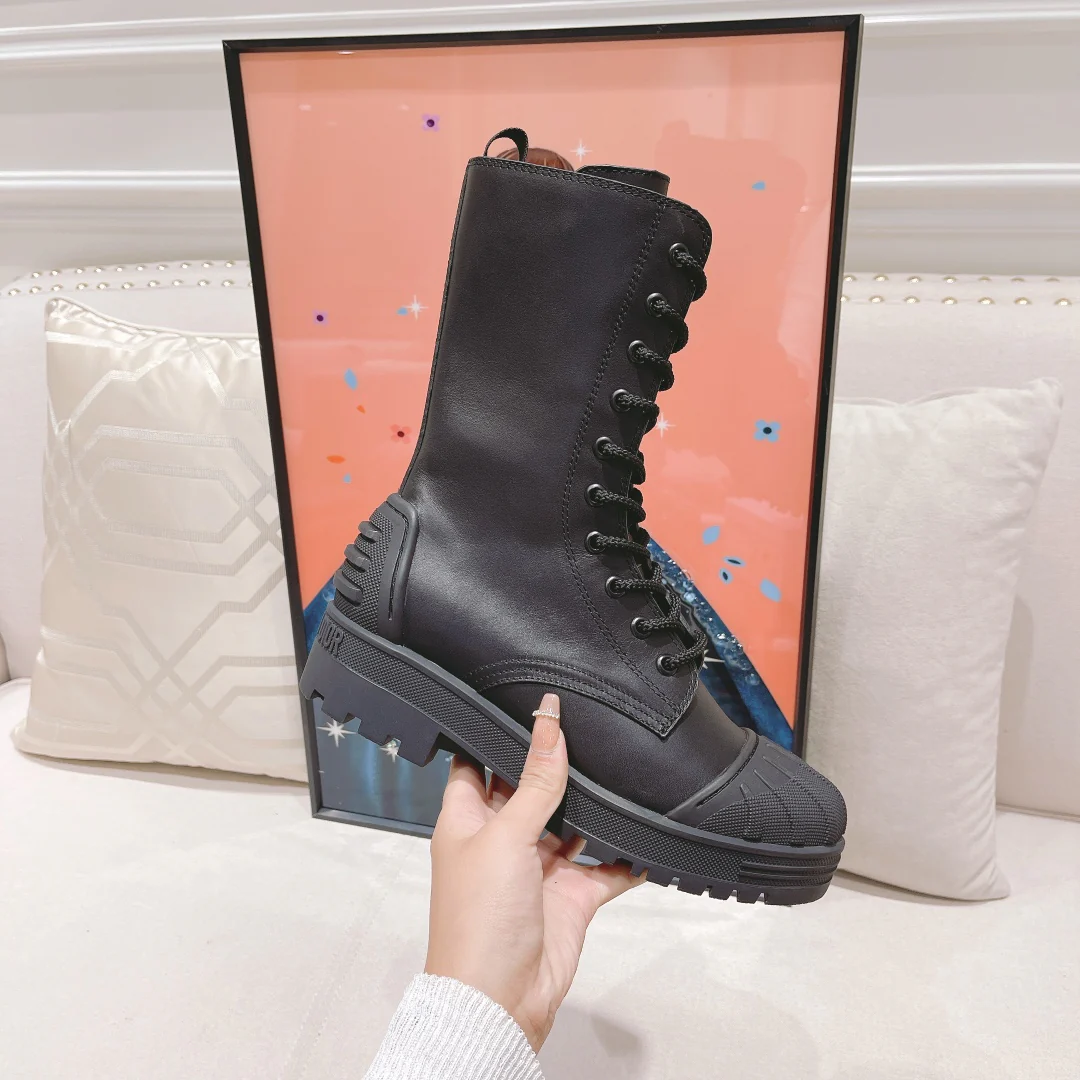 Dior - Ботинки с мыском-ракушкой - До середины икры - На шнуровке - 1