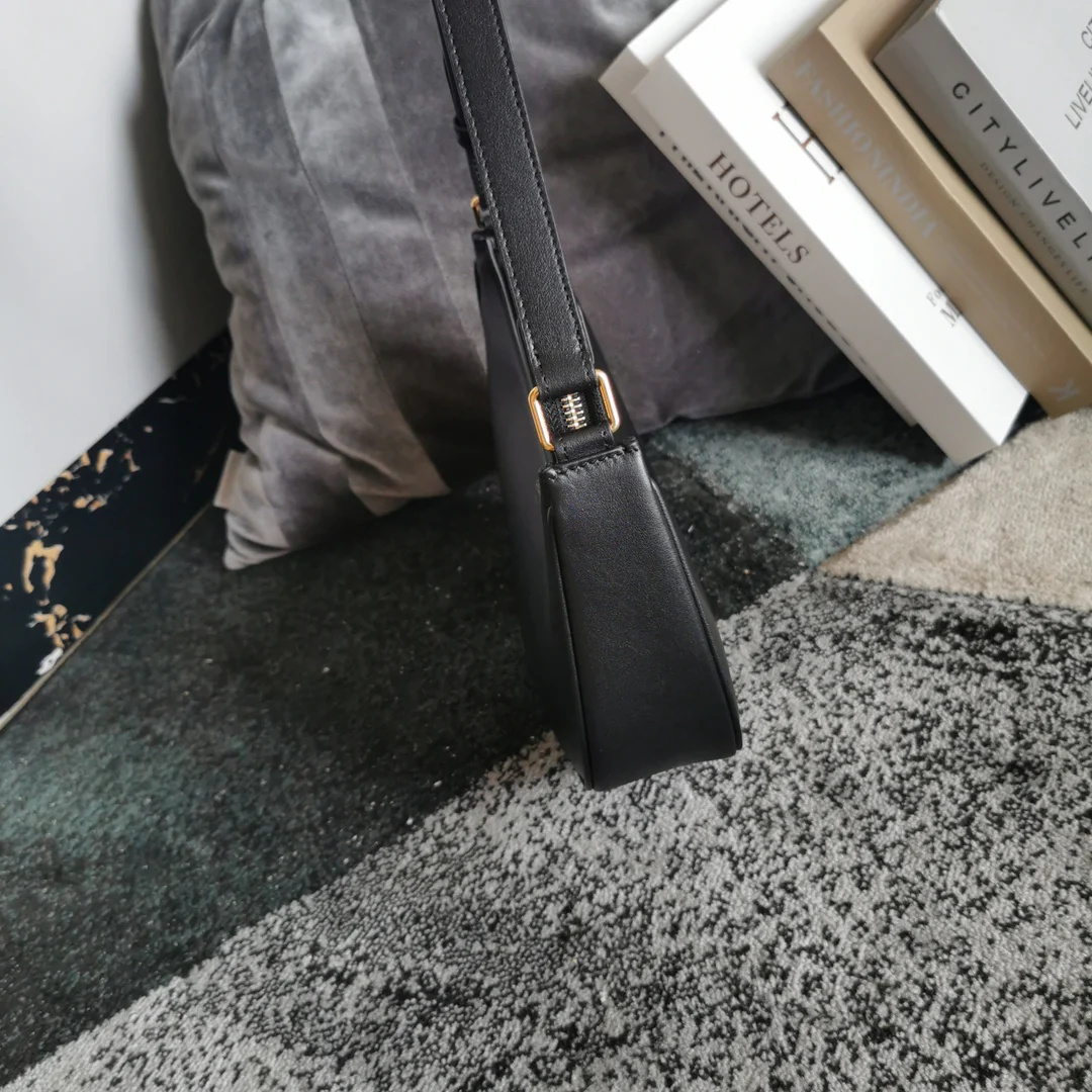 Сумка через плечо Celine Ava - гладкая кожа - черная