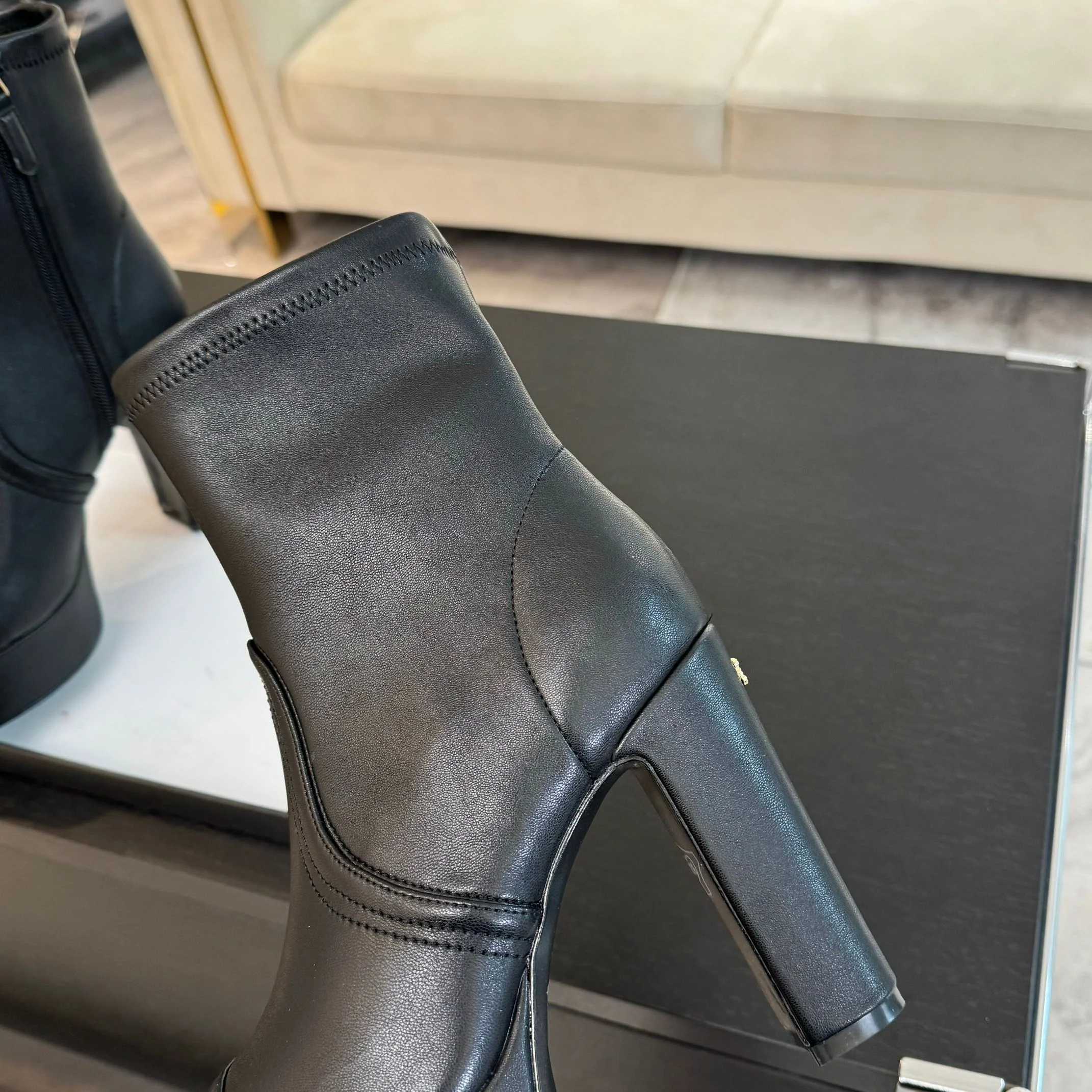 Ботинки Chanel Stretch 2024 - черные
