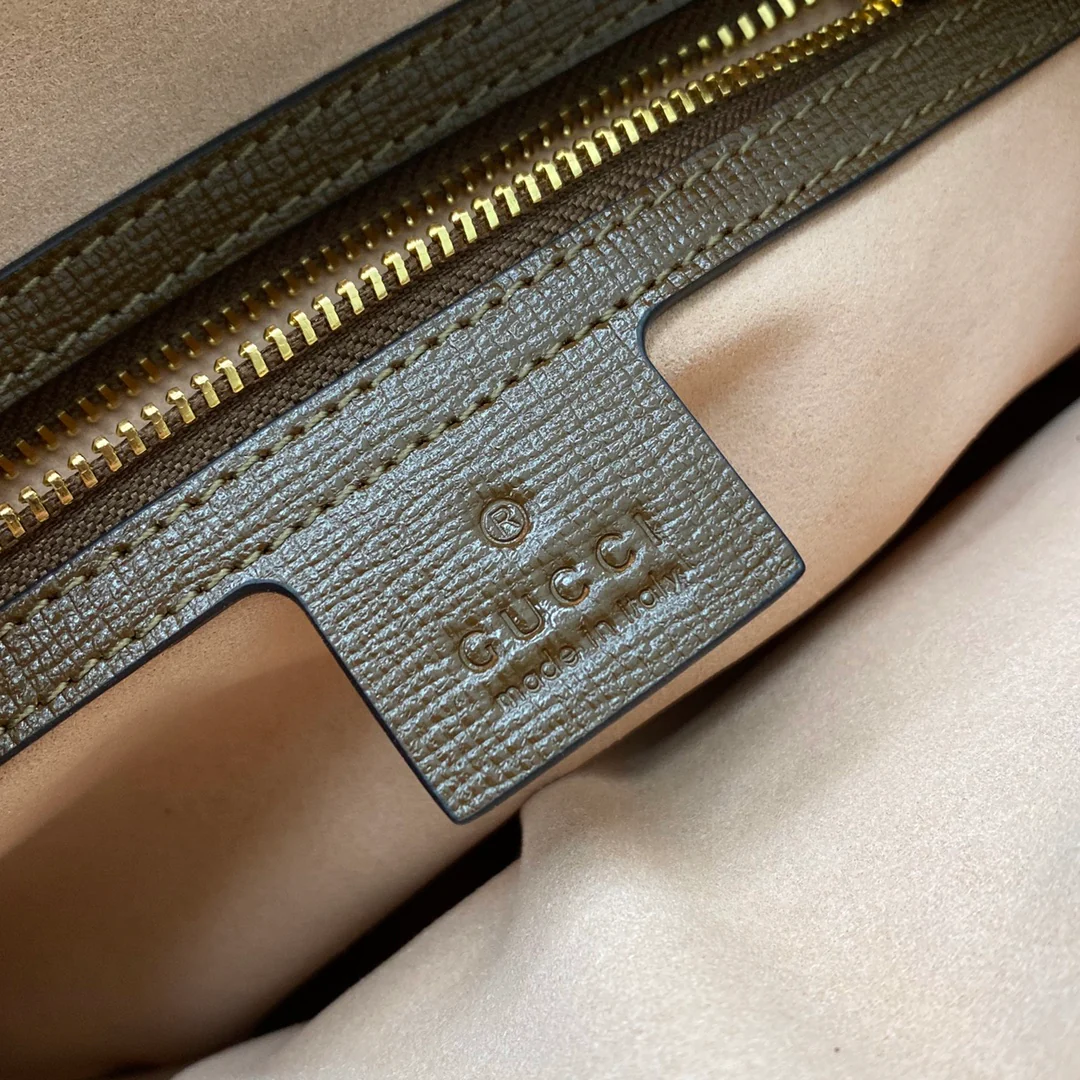 Сумка для фотоаппарата Gucci 1955 с пряжкой в ??виде подковы - 4 шт.