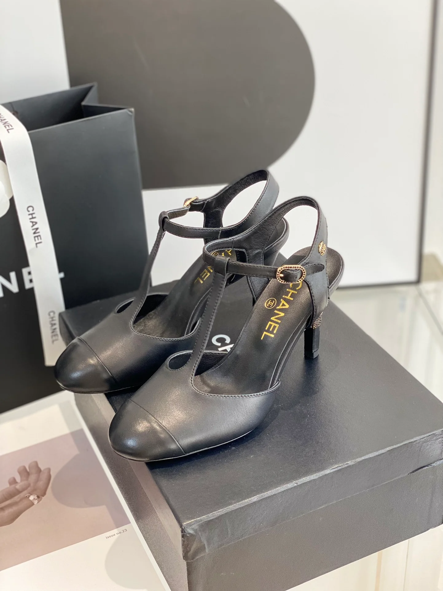 Туфли на каблуке Chanel 