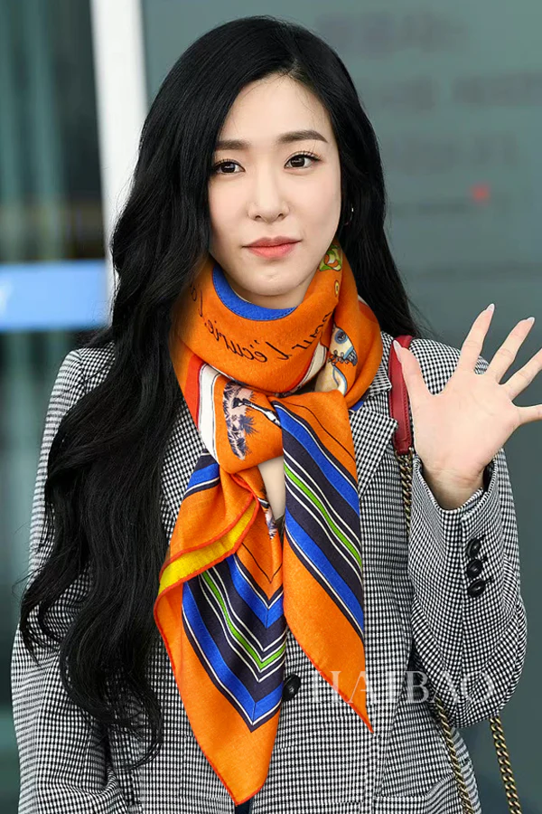 Двусторонний кашемировый квадратный шарф Hermes - 140 см - 50% кашемир - 50% шелк