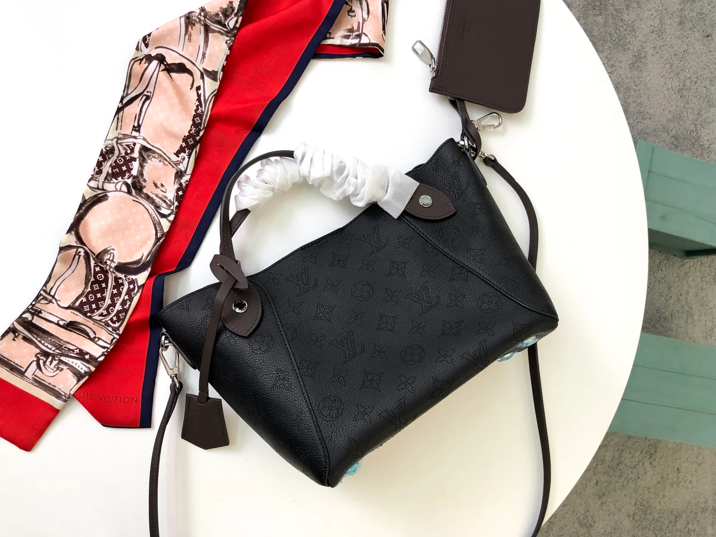 m54350-LV-hina сумка-черная