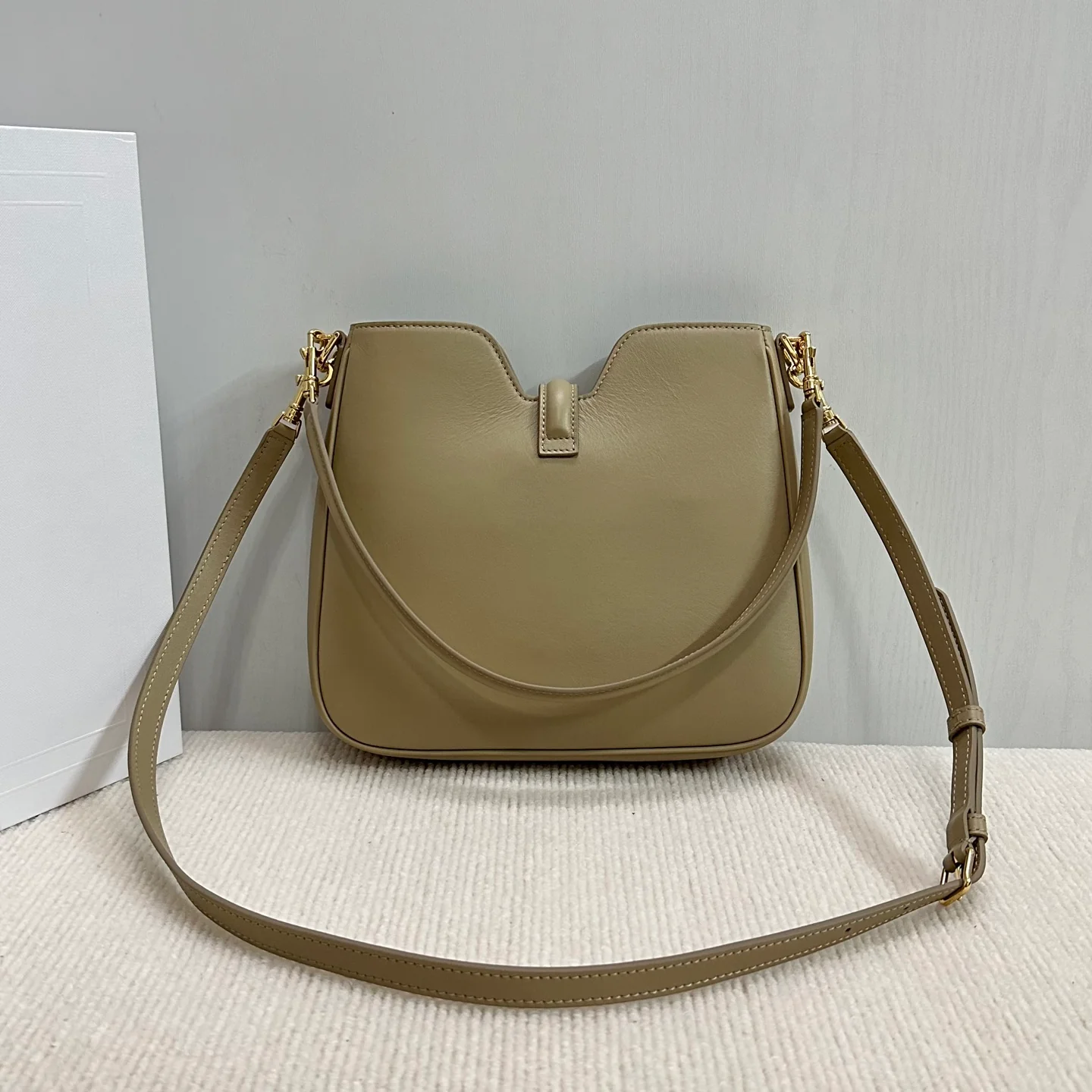 Celine Camille 16 Soft Small Nude Apricot