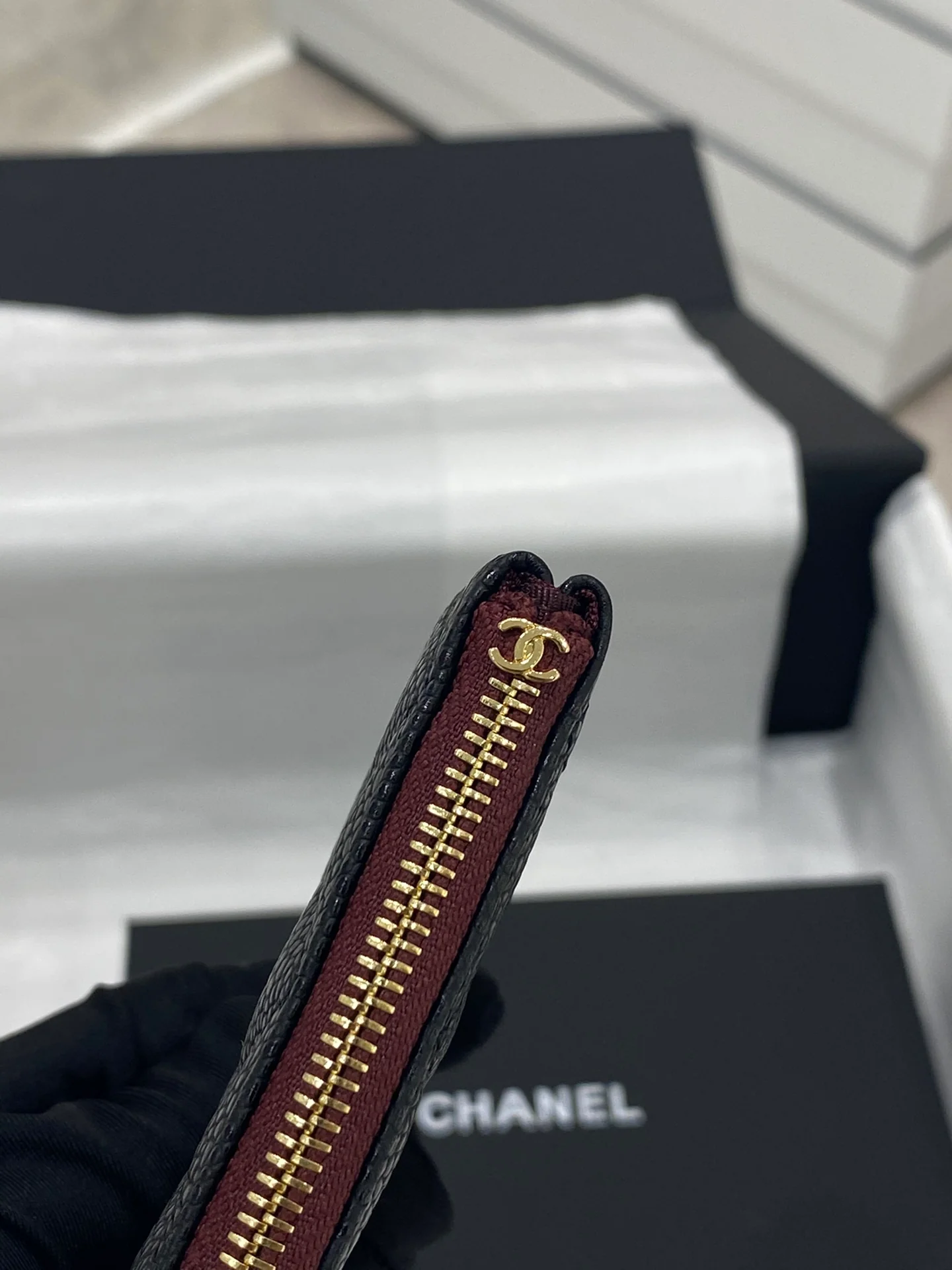 热销款 Chanel-19系列 经典皮革拉链零钱包 黑色金扣