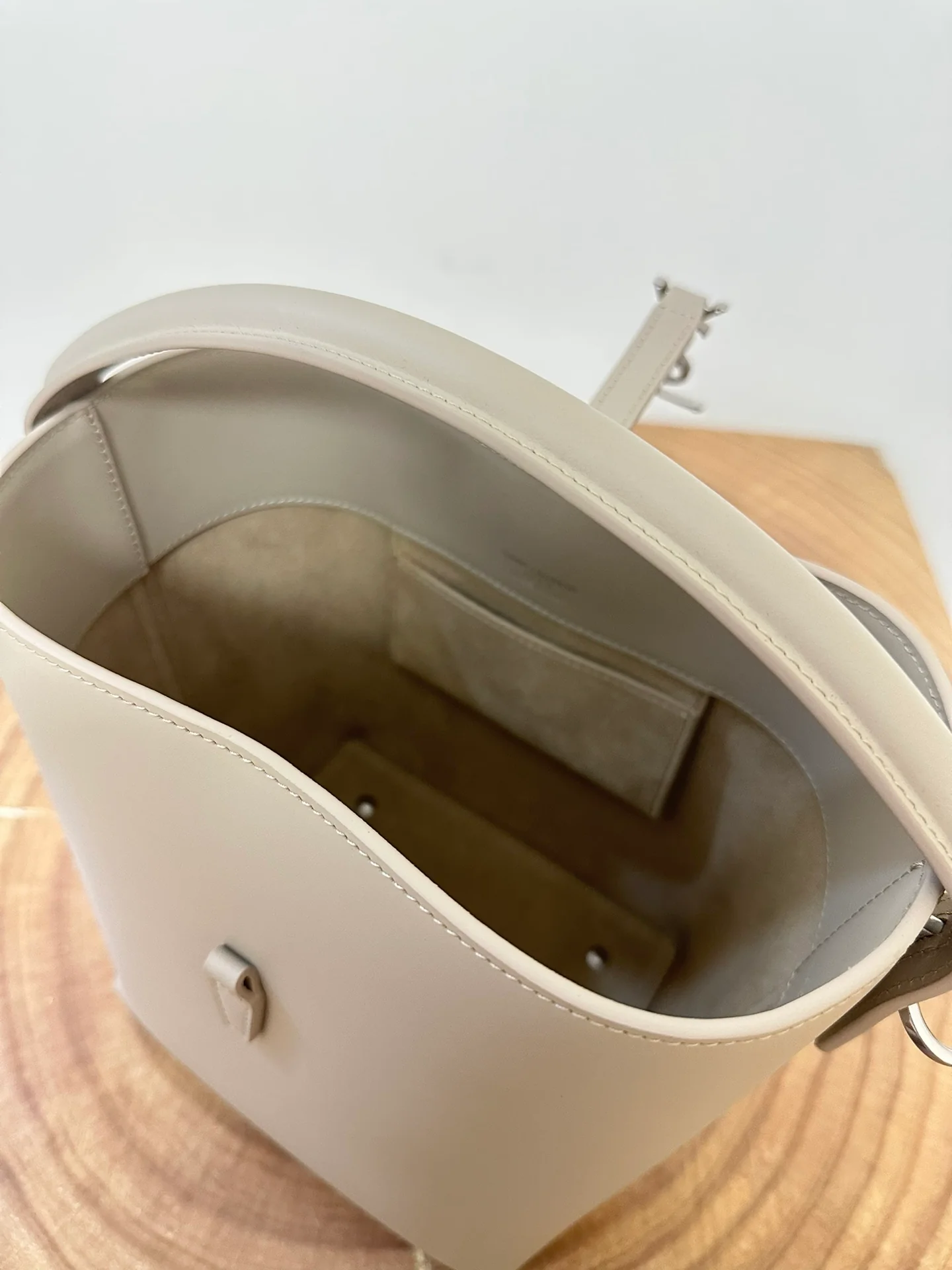 Сумка-ведро YSL Le 37 - Маленькая - Бежево-серый