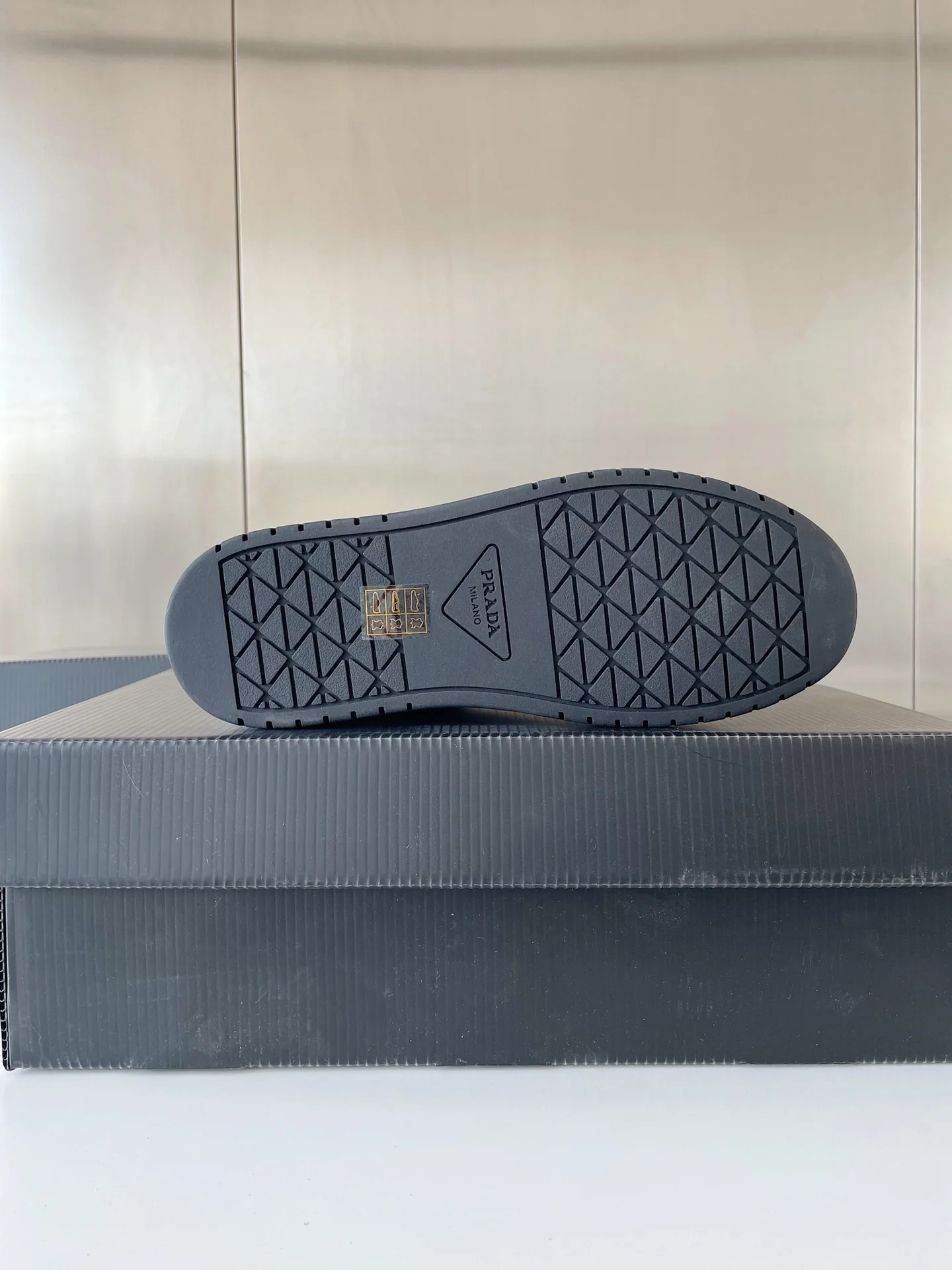 Обувь Prada - Prada - Парный стиль - Повседневная обувь