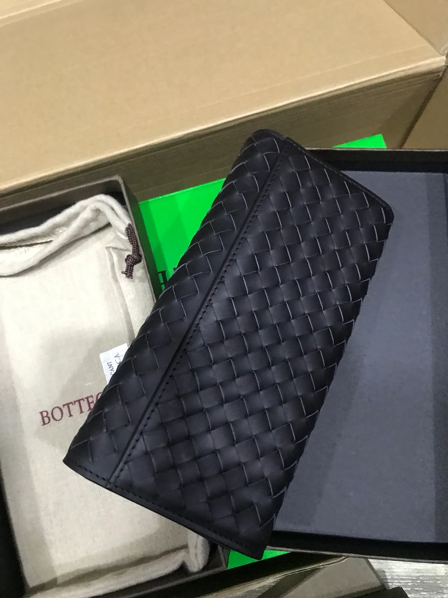 BV 翻盖长夹-意大利原厂胎牛皮