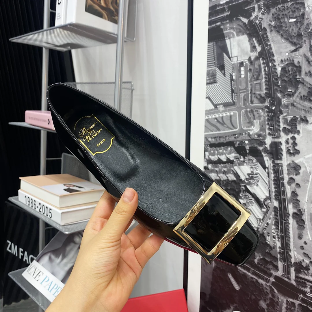 RV-Flat Bottom Square Toe-Black