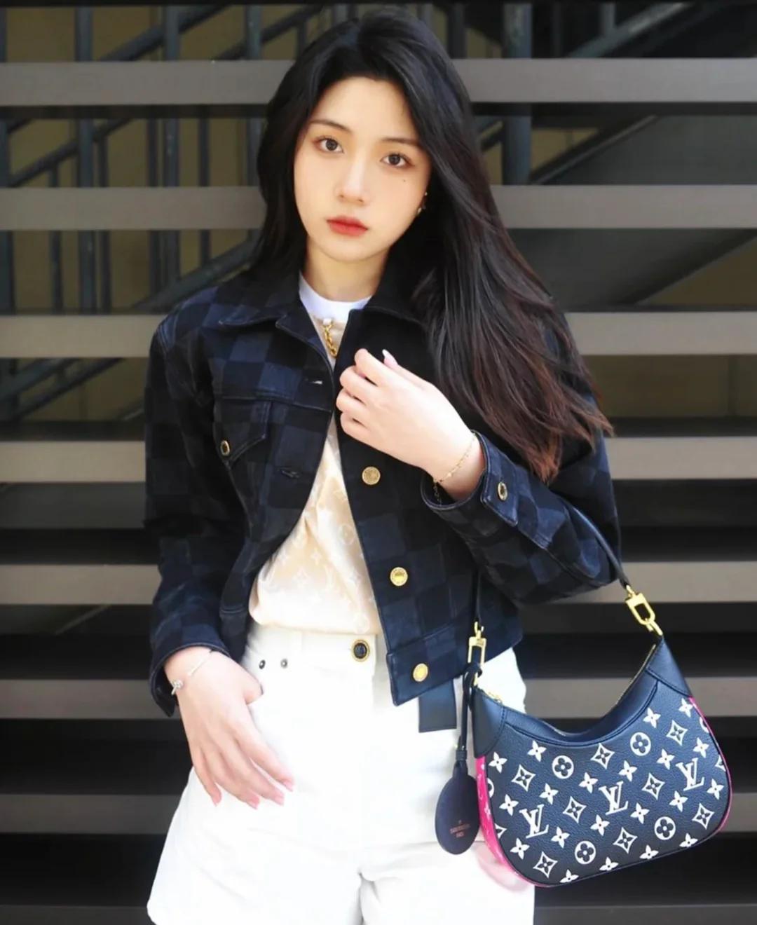 m46091-LV-bagatelle-bb сумка подмышку - черно-белая