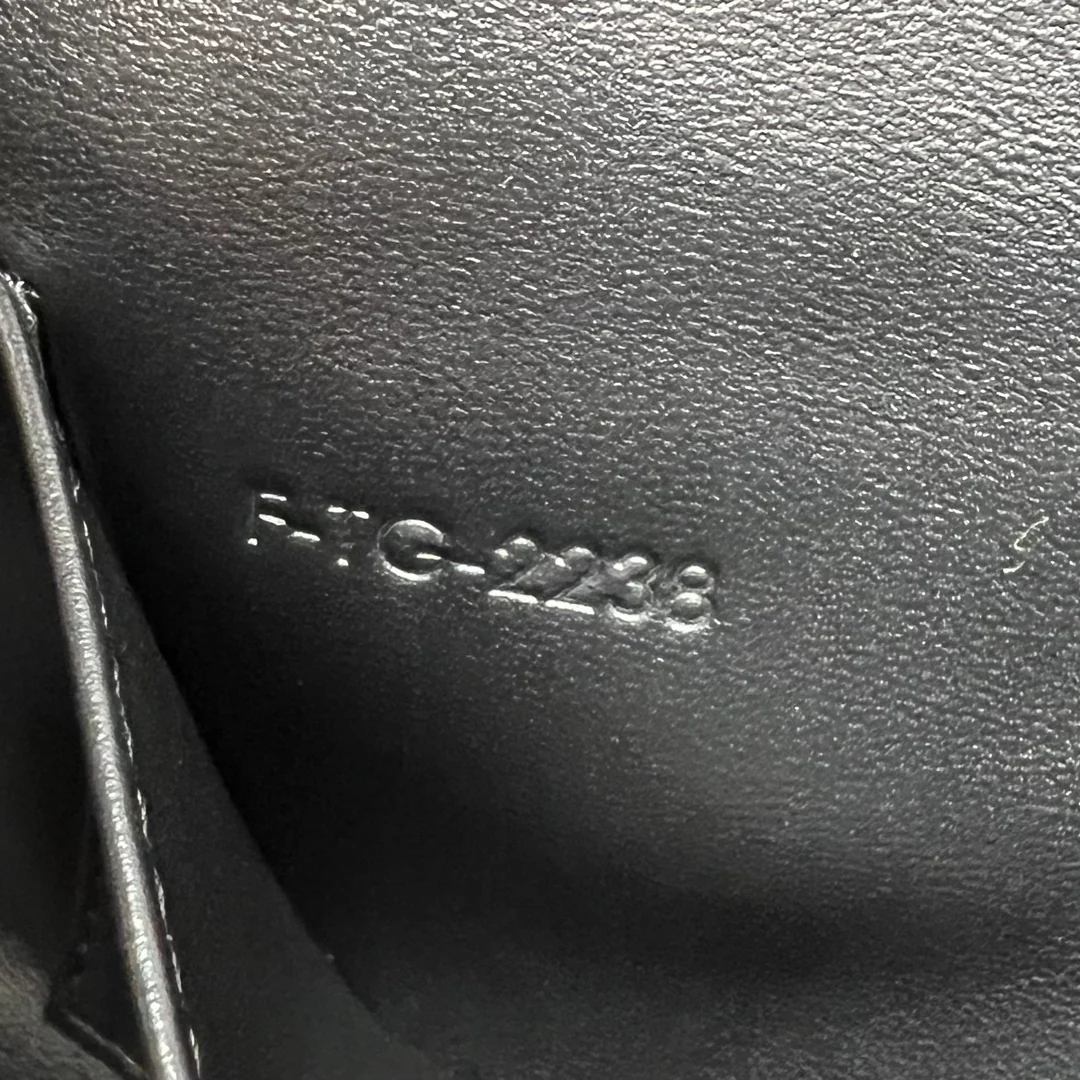 Сумка Celine New Newspaper Chain Bag - сумка через плечо с двойной цепочкой - черная