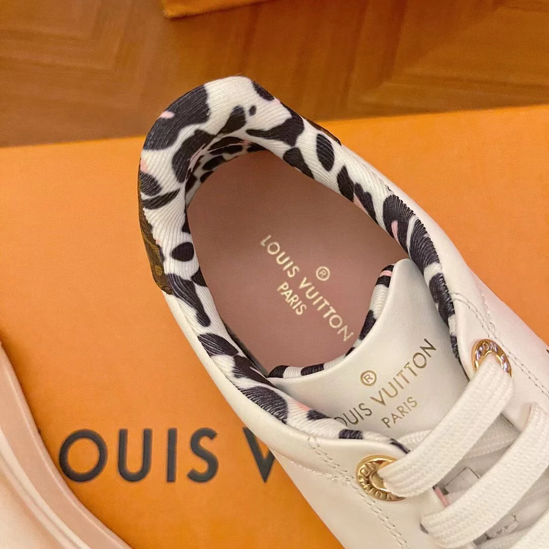 Обувь LV - LV - новая модель ранней весны 2022 года - белые кроссовки на платформе