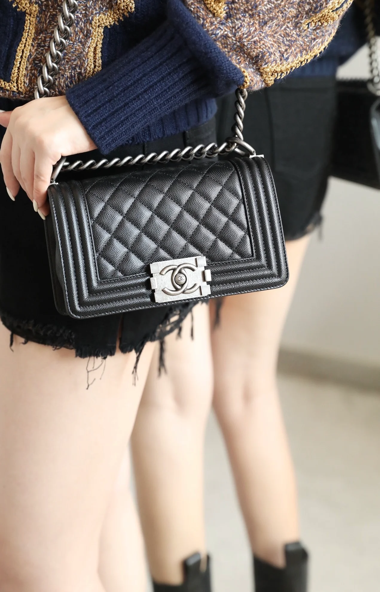 Chanel Boy 20 см - Body Sharing - 2