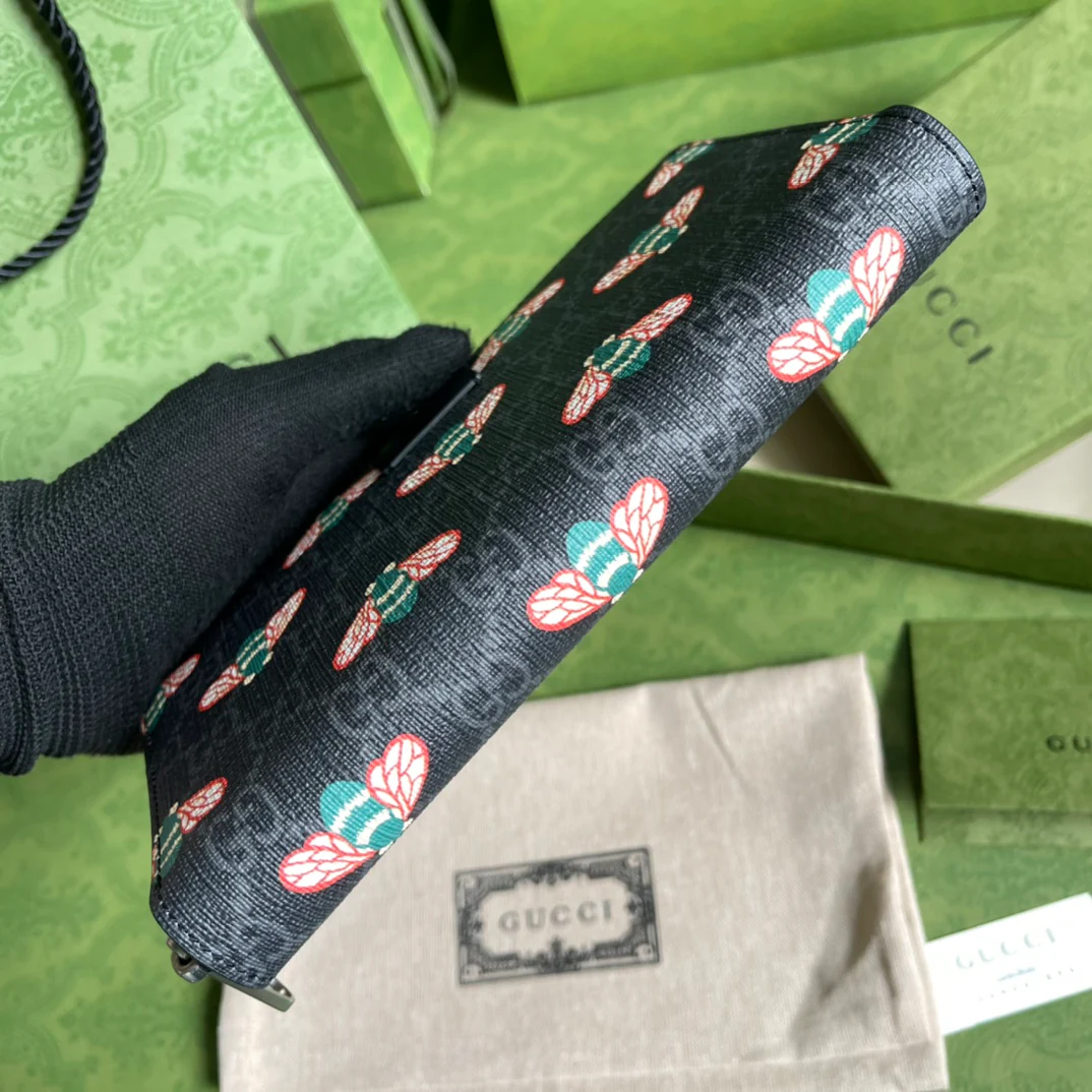 Gucci 最新款蜜蜂拉链长夹