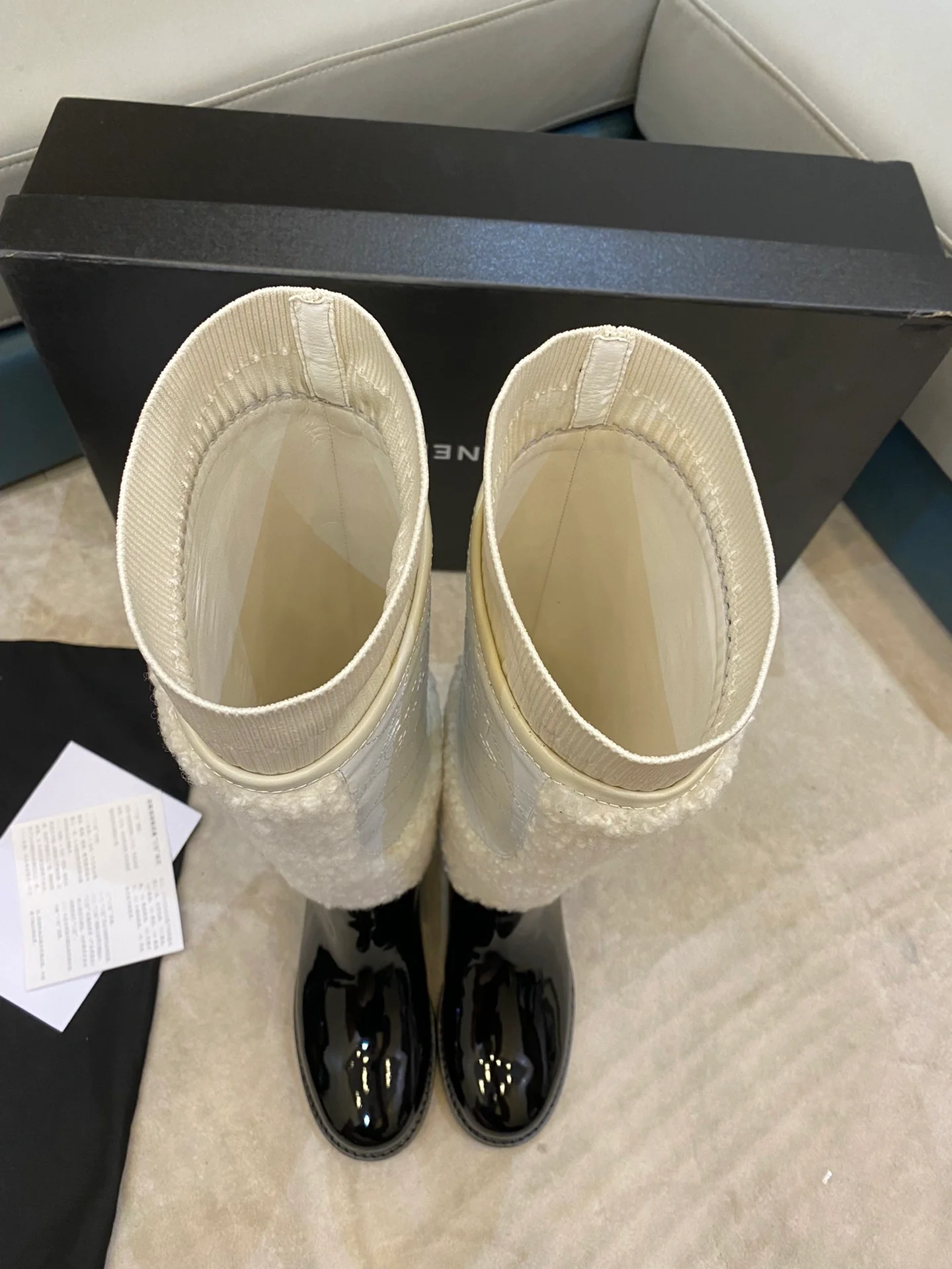 Новинка 2022 года от Chanel - Кожаные сапоги - Замшевые