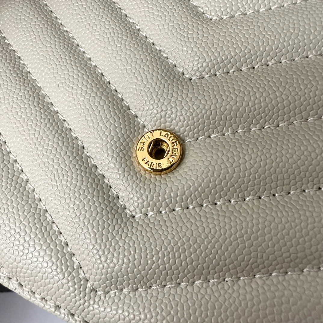 YSL монограмма Caviar WOC - белый с золотой фурнитурой - 19 см