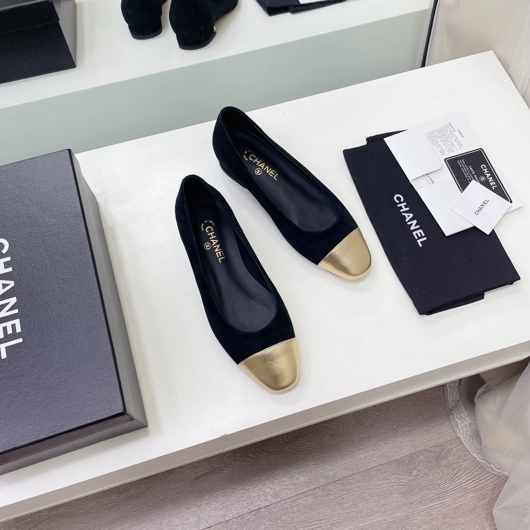 Классические балетки Chanel - золотистые