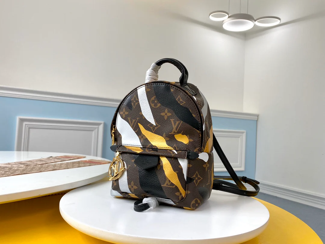 m45143-LV-League of Legends series - palm-springs-monogram mini backpack