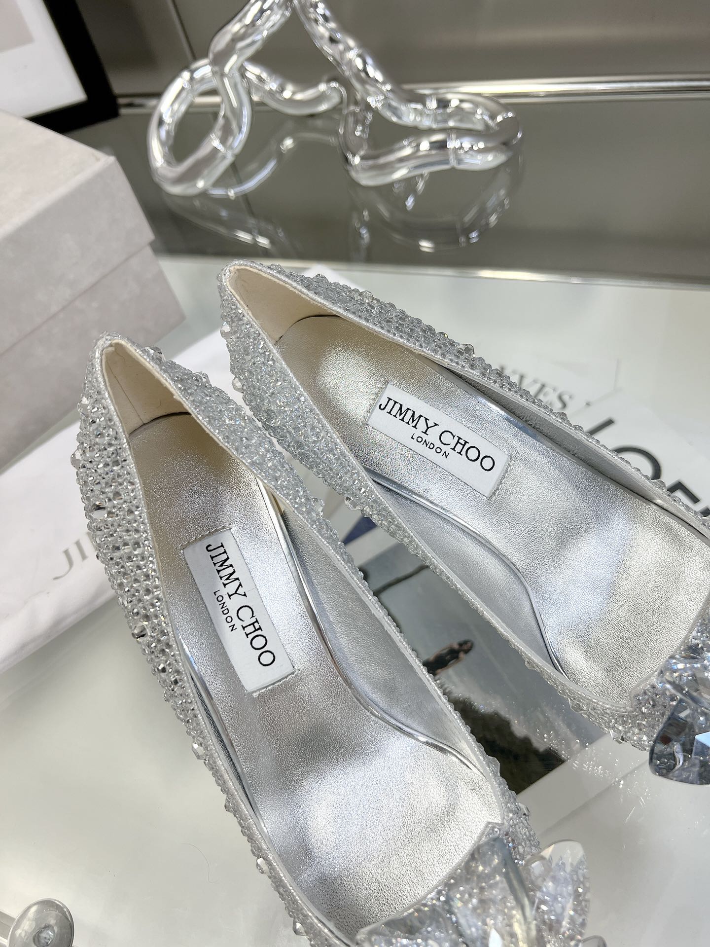 Свадебные туфли Jimmy Crystal - на высоком каблуке - серебристо-серые
