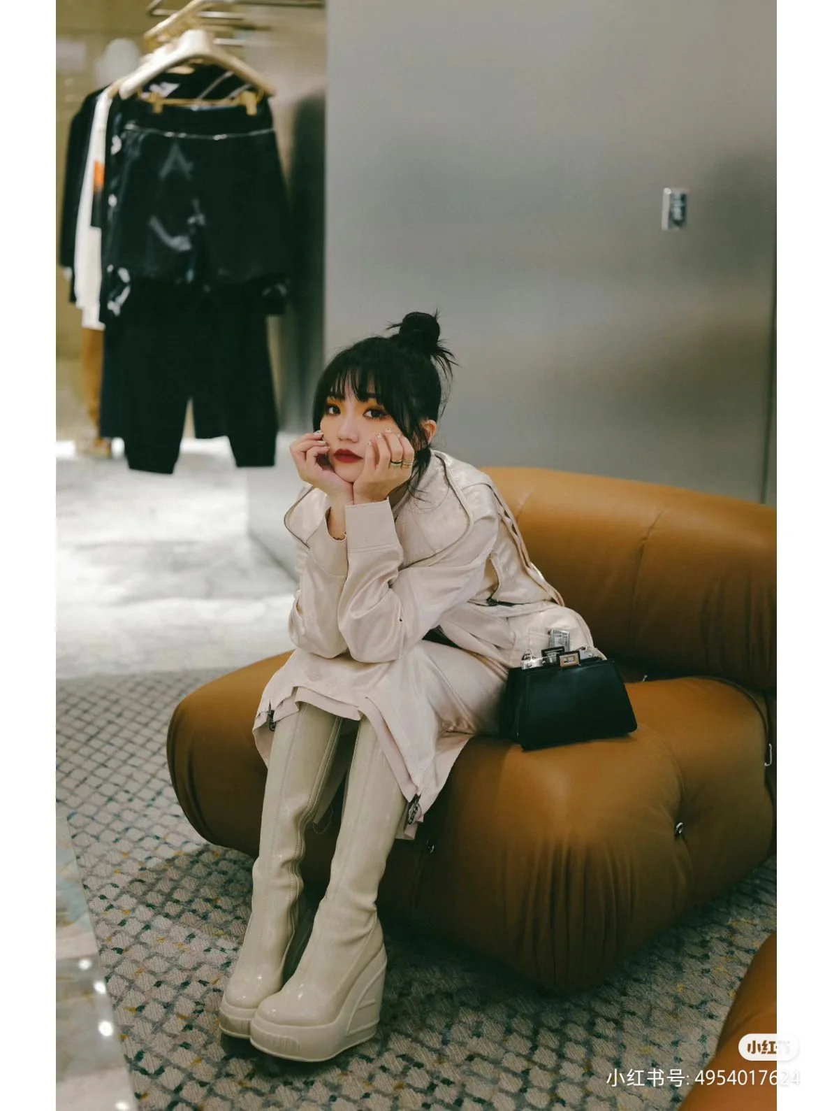 Fendi Peekaboo Cut Small Black