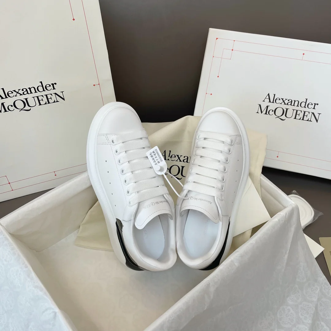 McQueen - Tail - Black - White Sneakers