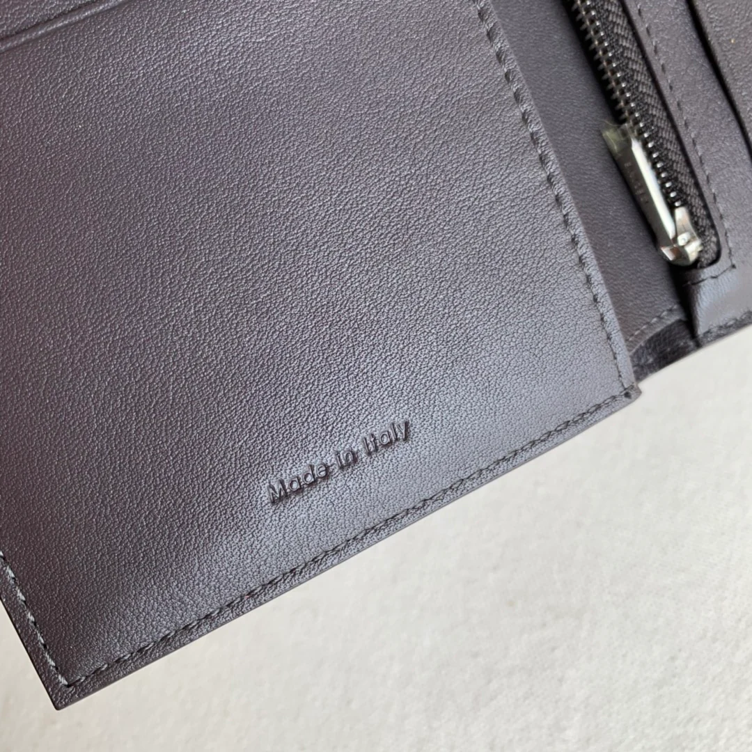 Celine - Длина до середины икры - Темно-коричневый с розовыми акцентами