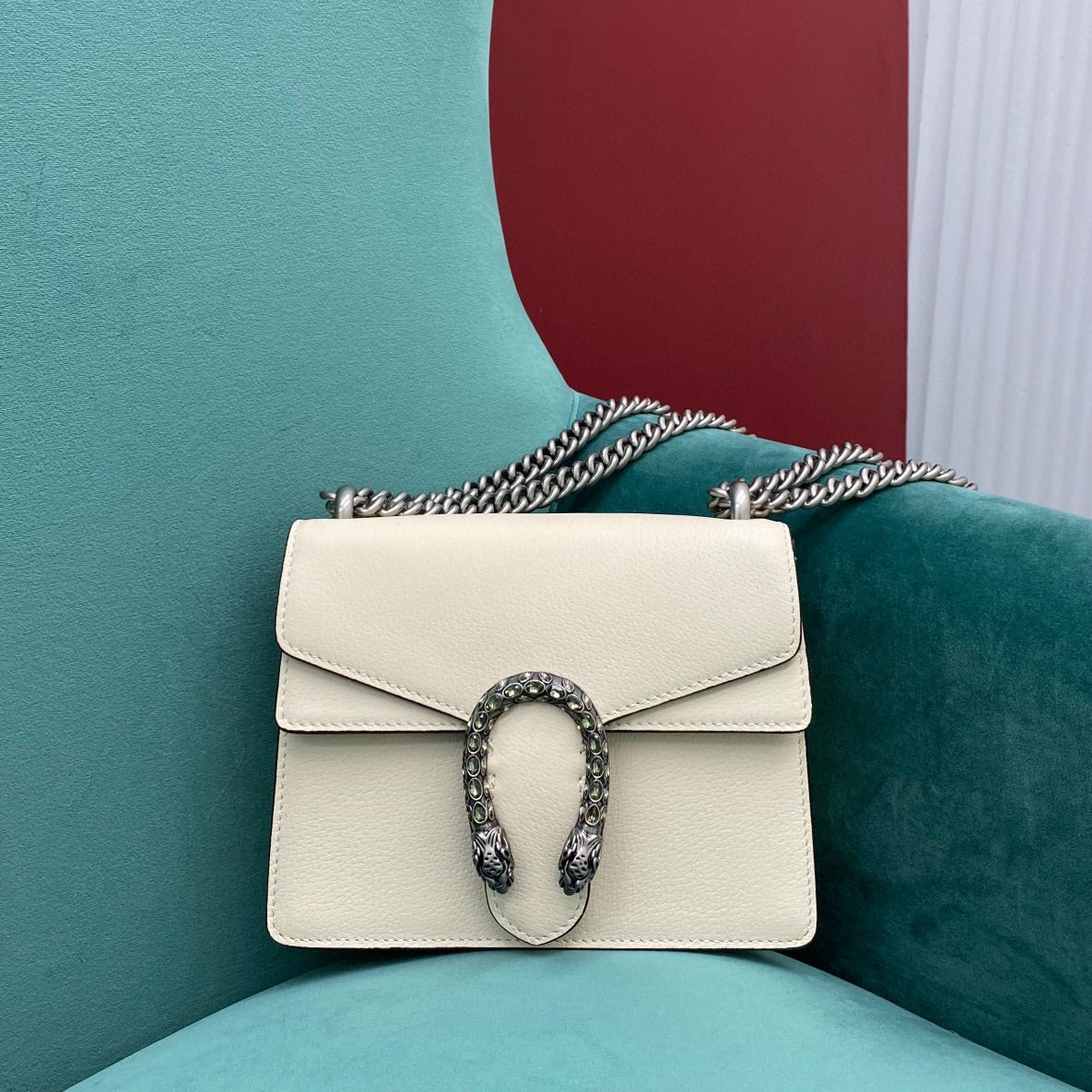 Сумка Gucci Dionysus, белая свиная кожа, маленький размер.