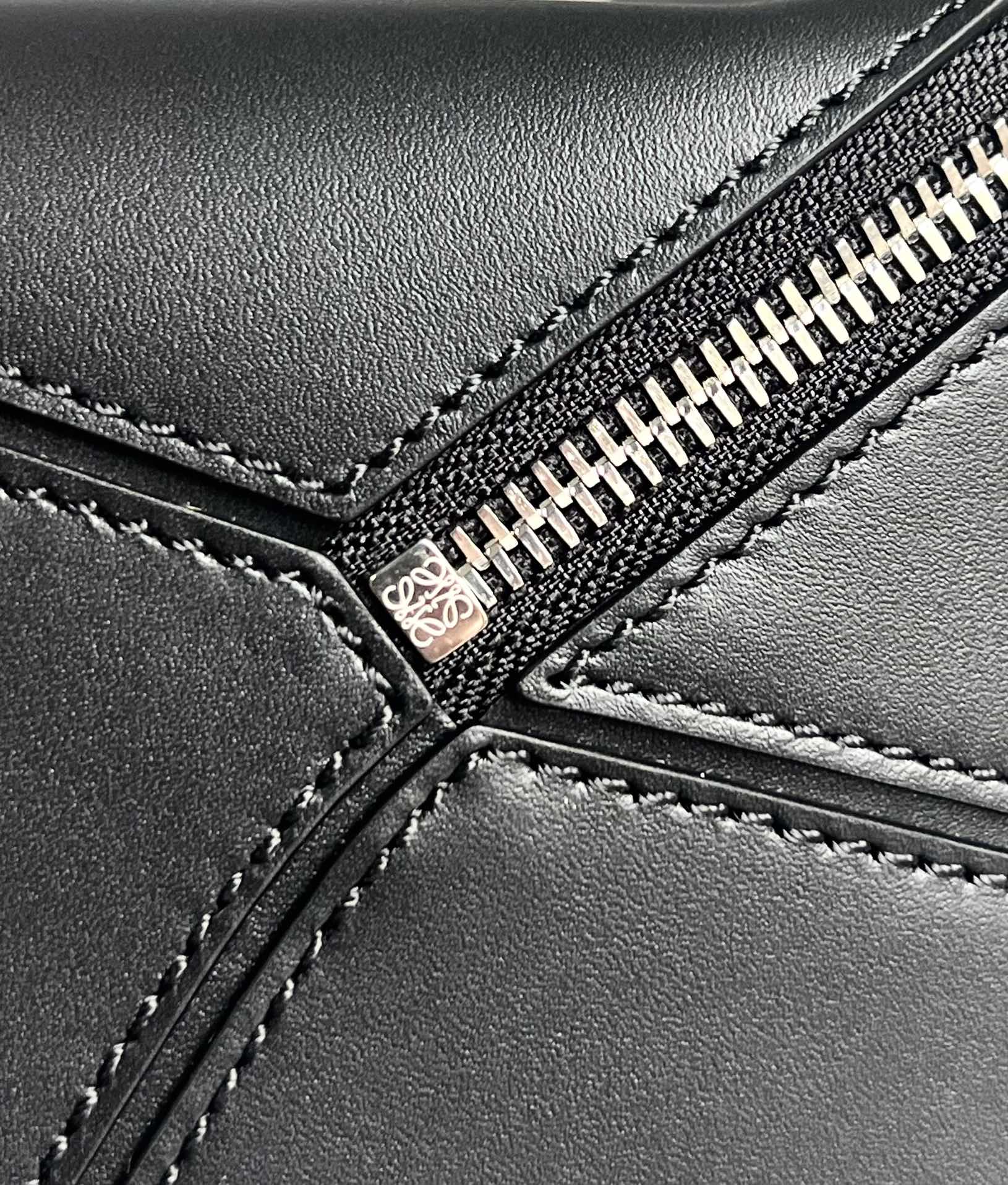 Loewe Puzzle Leather Satin Leather Black Small