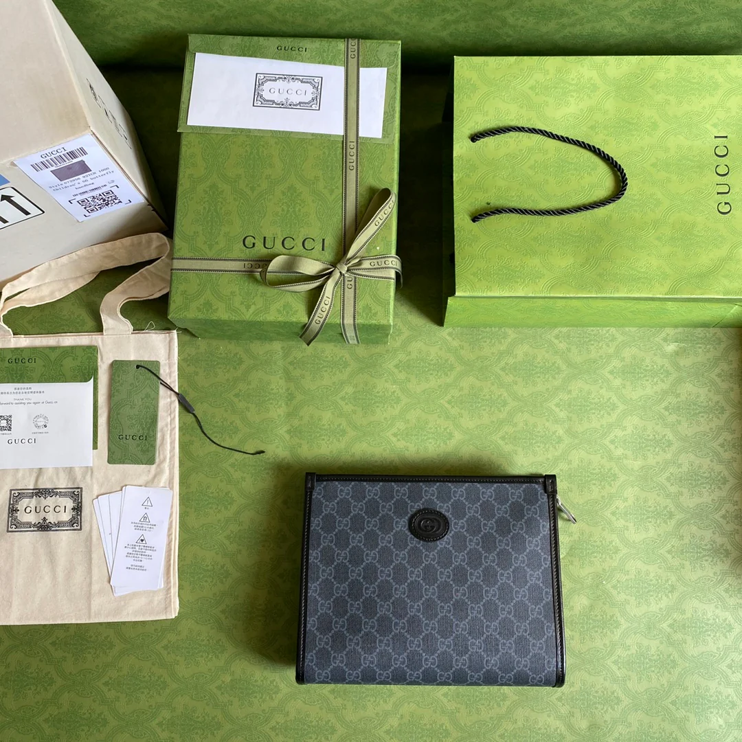 Gucci 男款手拿包