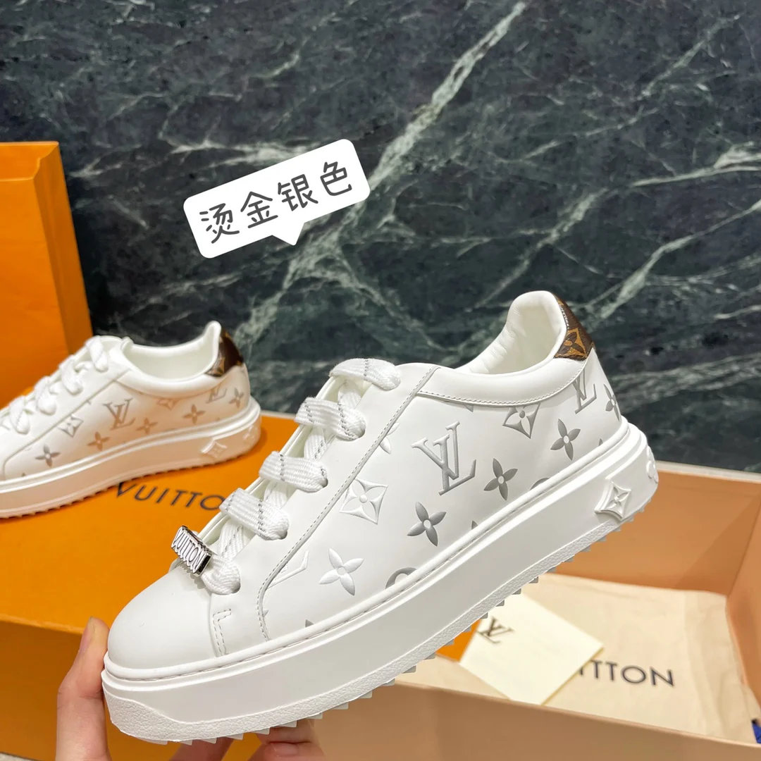 Обувь LV - LV Time Out - белые кроссовки на платформе - серебристые с золотой фольгой