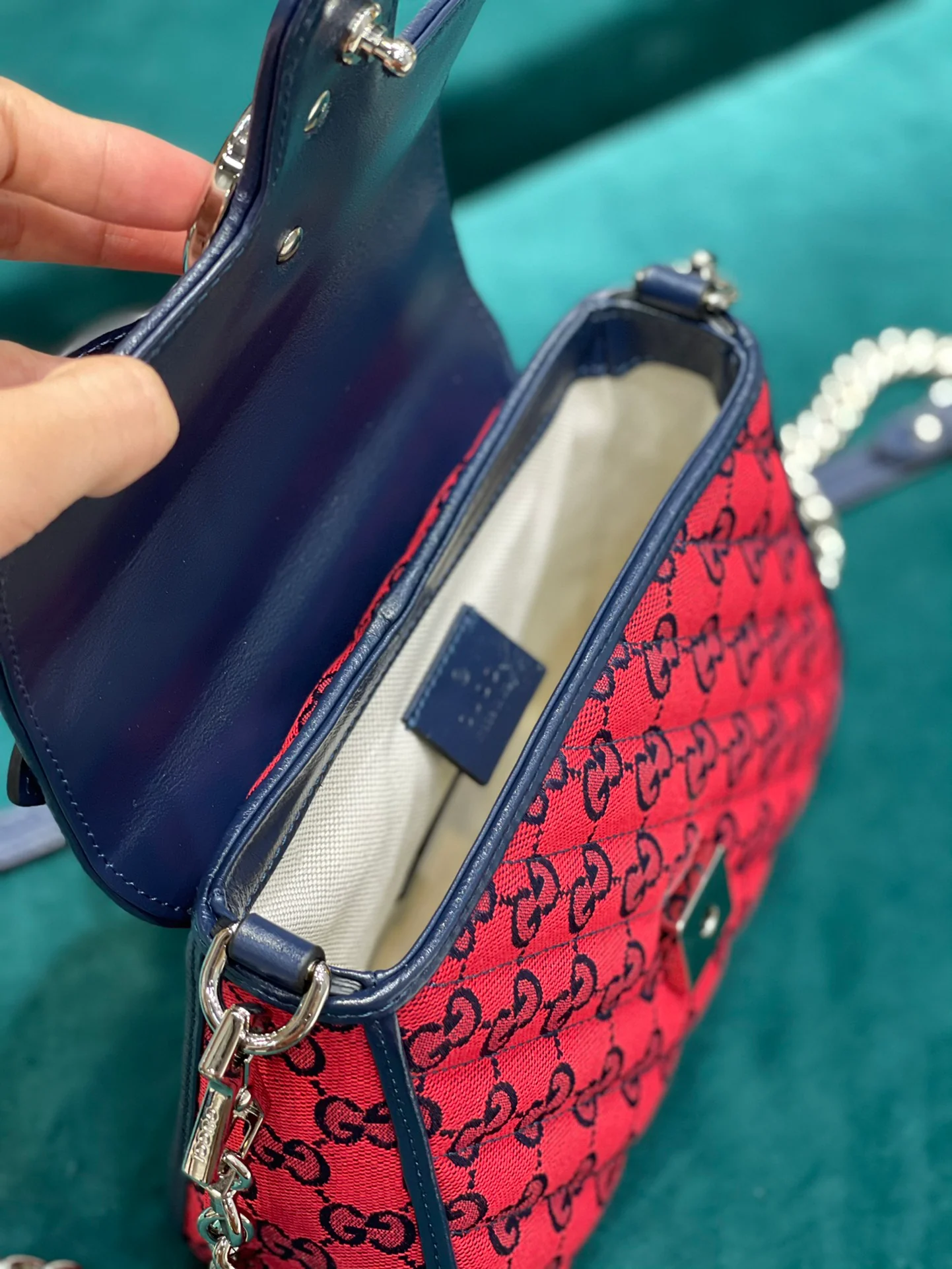 Сумка-тоут Gucci из серии Marmont - 21-15-5-8 см - 1 шт.