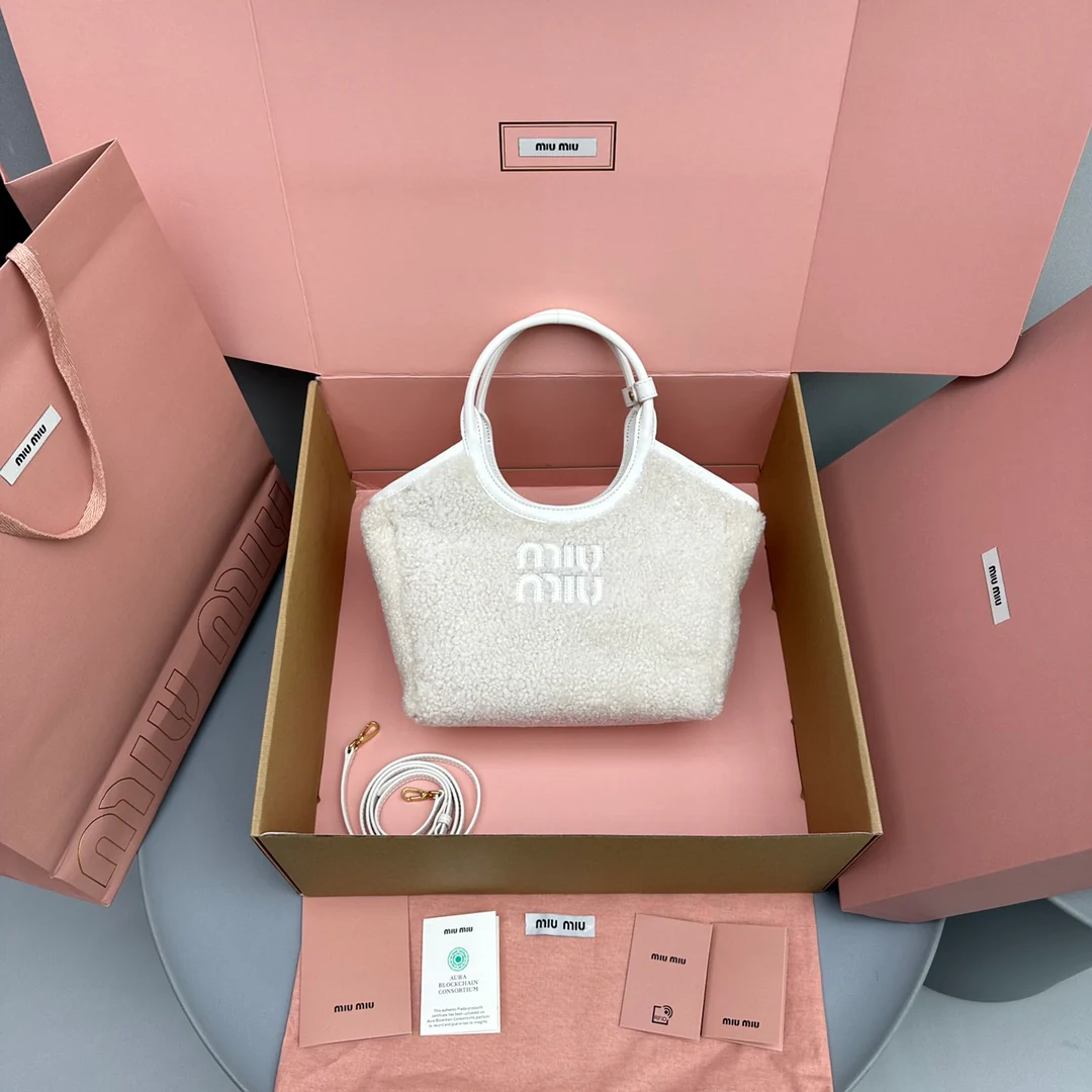 Сумка-тоут Miu Miu Ivy - овечья шерсть - маленькая - белая