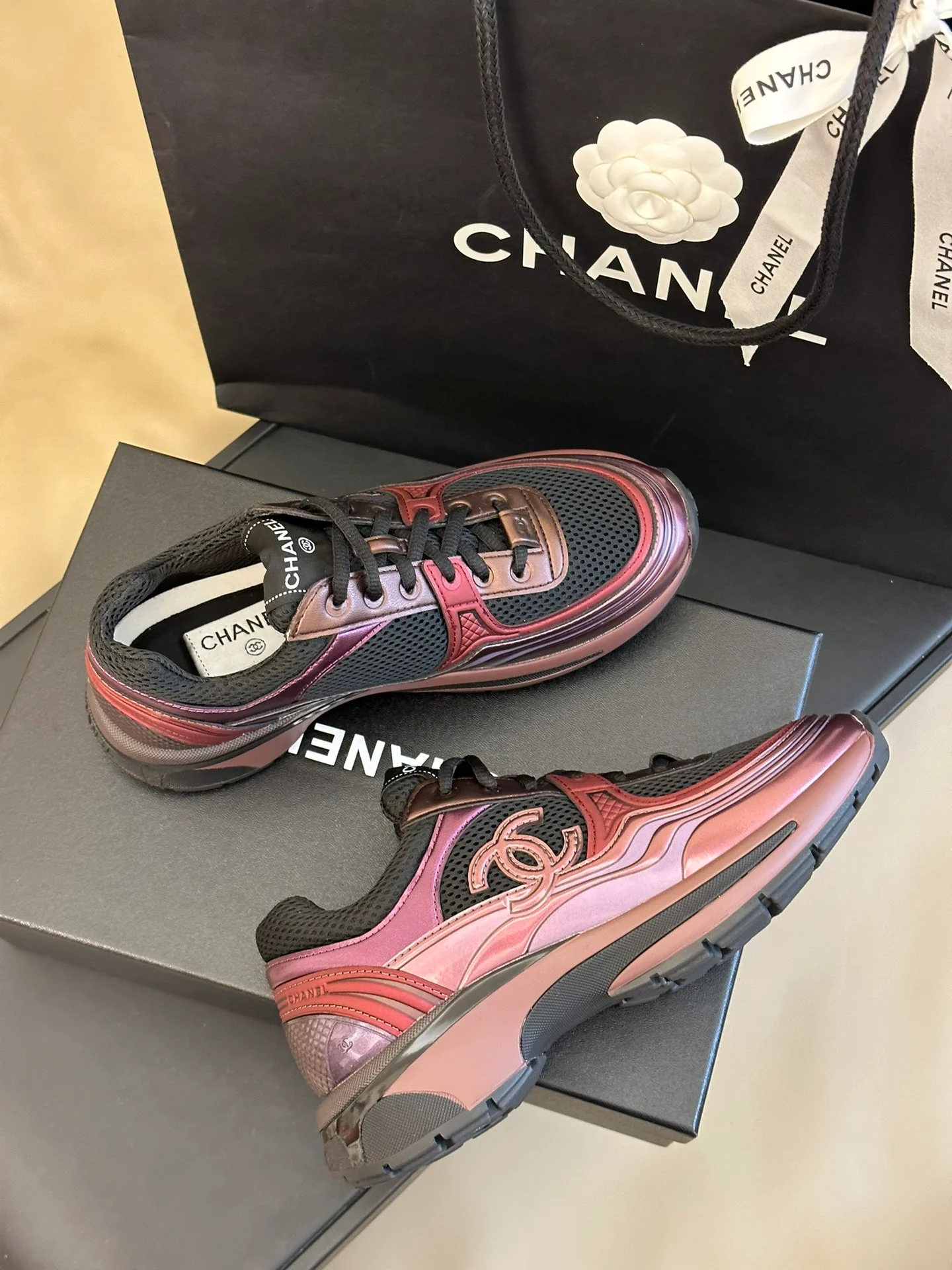 Новинка сезона осень/зима 2023 от Chanel - Кроссовки - Улучшенная версия - Розово-фиолетовые