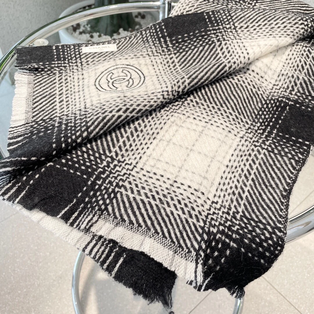 Шарф Chanel в клетку - 70 см - 200 см - 100% кашемир