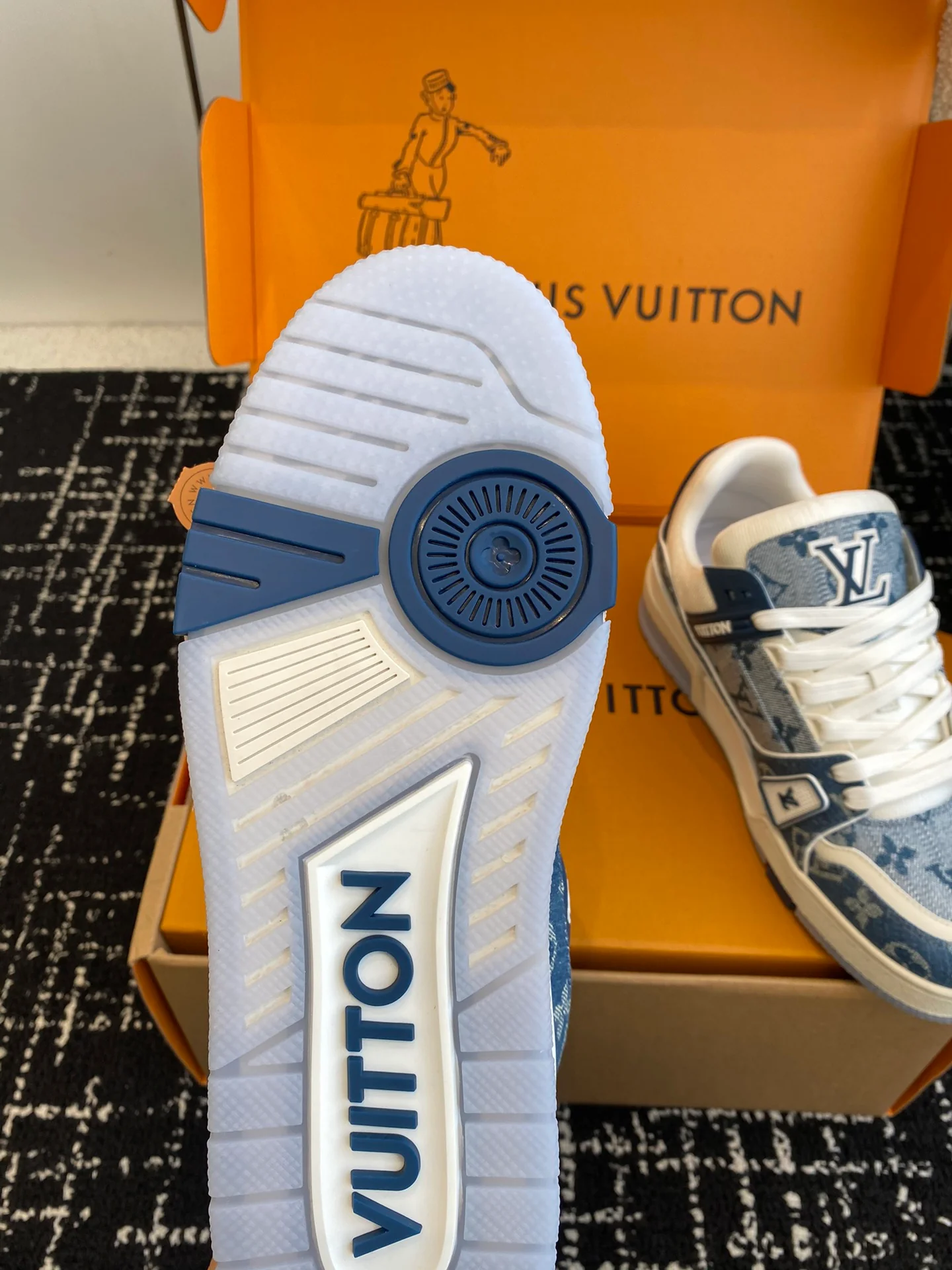 Скейтбордные кроссовки LV-2024 - синие