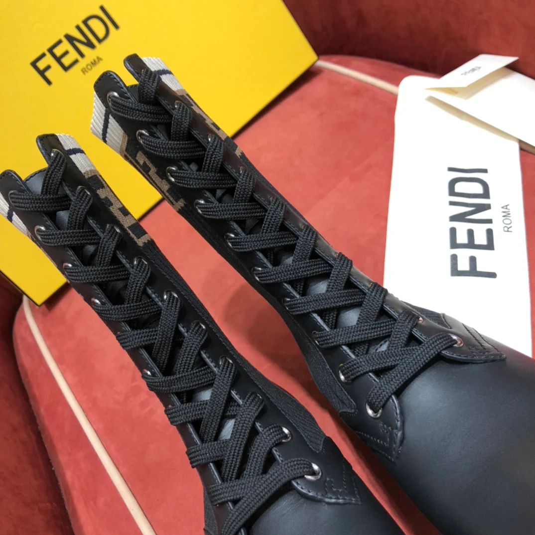 Fendi - Носки до середины икры - Высокие носки - Ботинки до середины икры