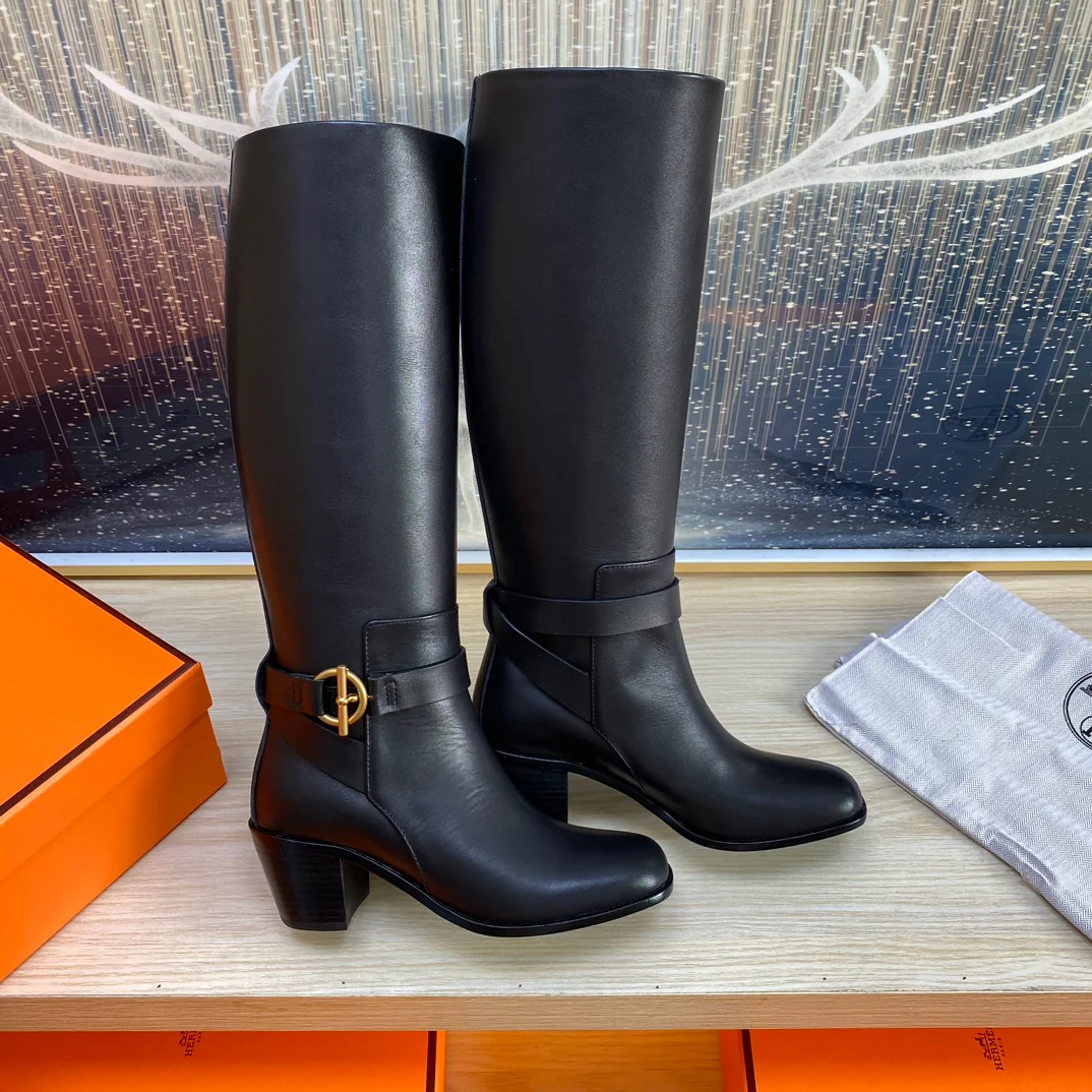 Сапоги на высоком каблуке Hermes 2024 — черные