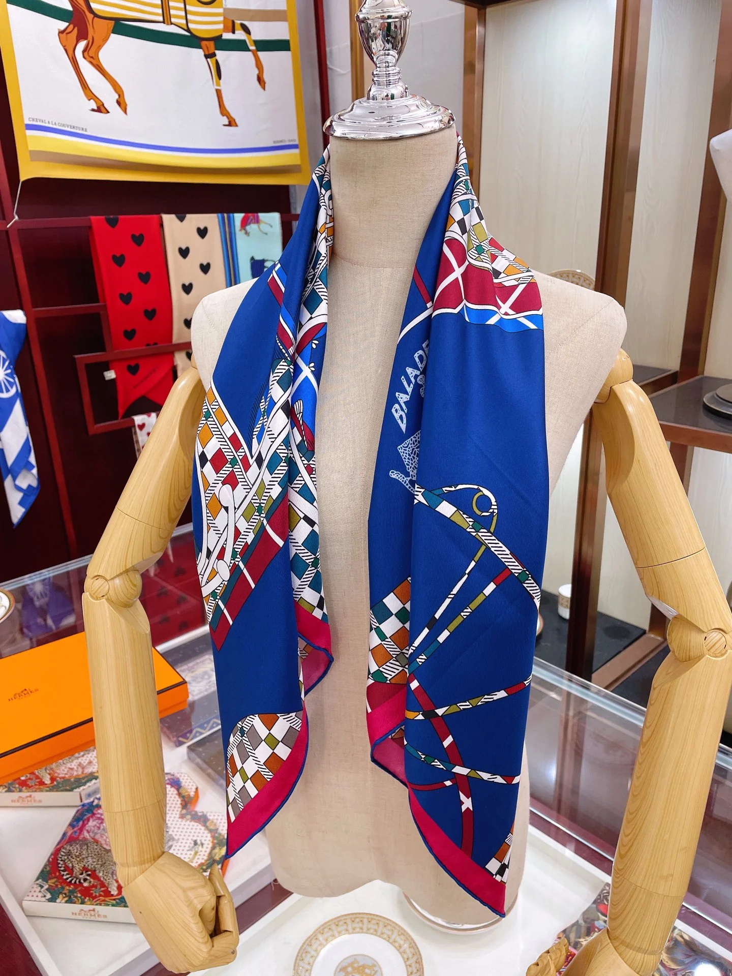 Шотландский странствующий шарф Hermes - 90-100 см - Твиловый шелк