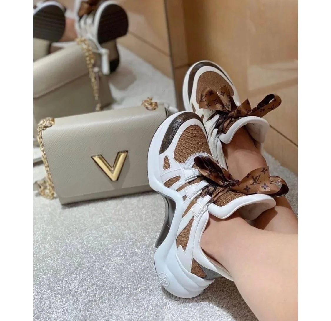 Серия LV-Archlight - Новые кроссовки для папы - 8