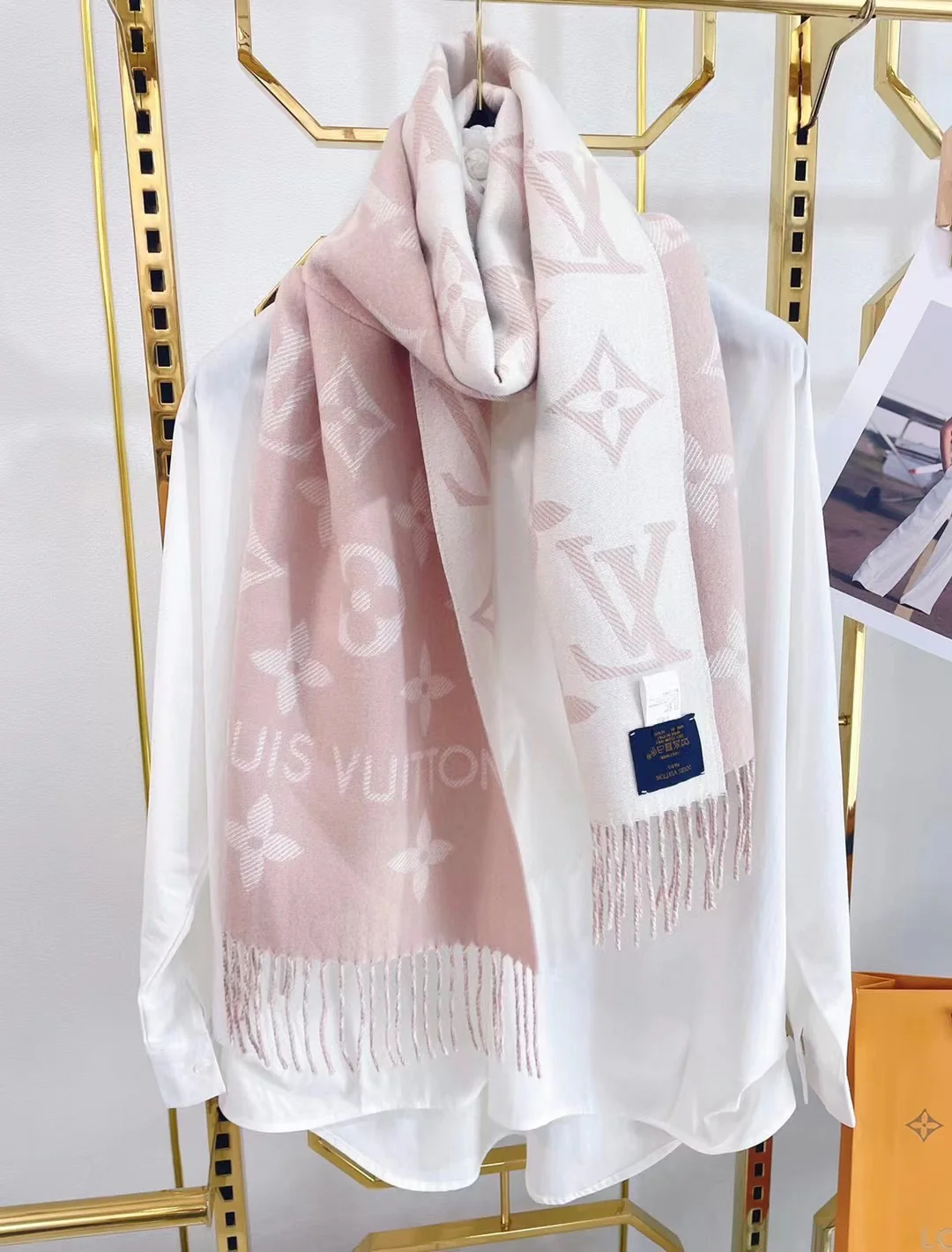 Бестселлер LV Essential Monogram - 186 см - 34 см