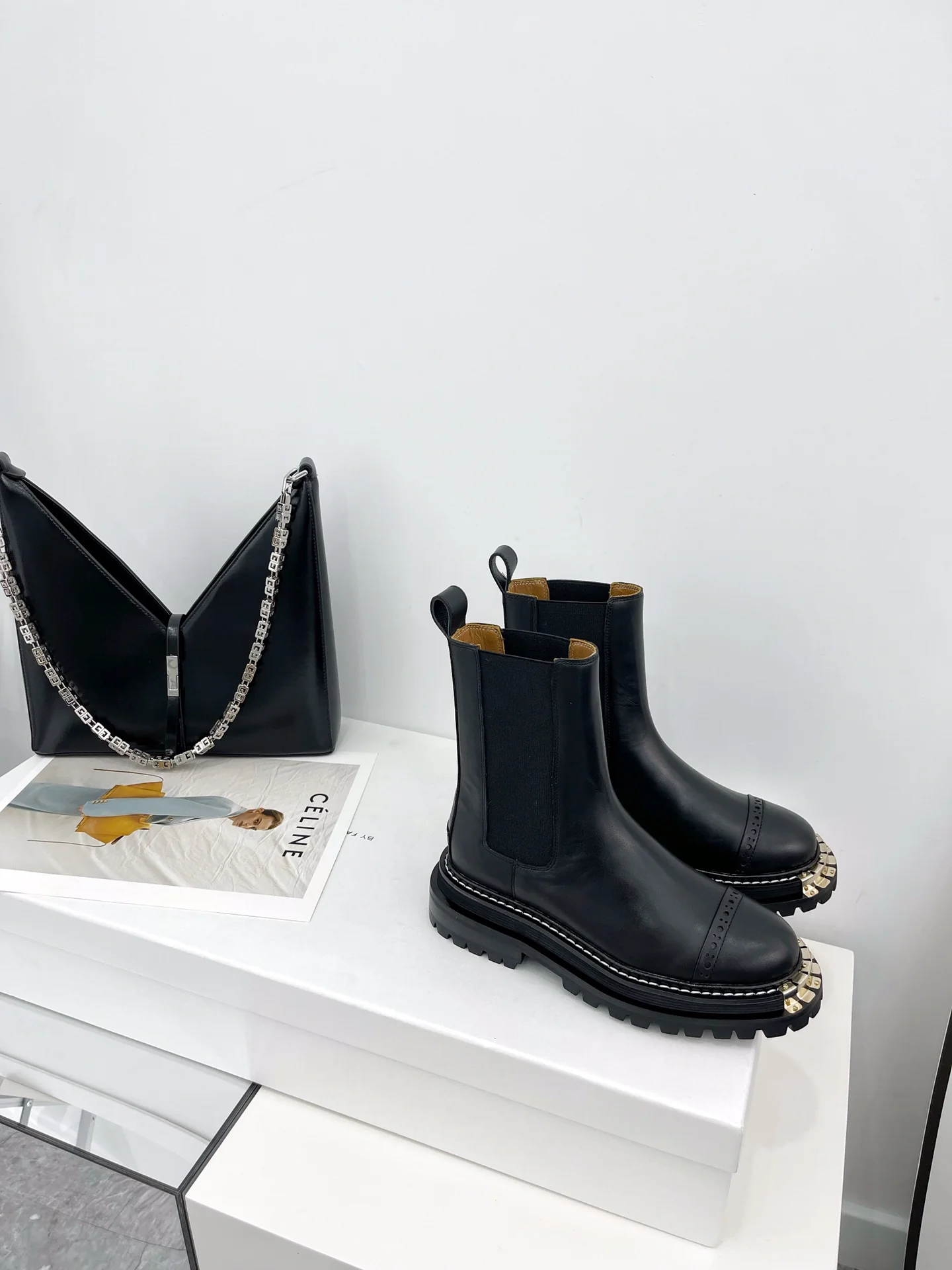 Обувь BV - BV - Металлическая колодка с отделкой стразами - Ботильоны