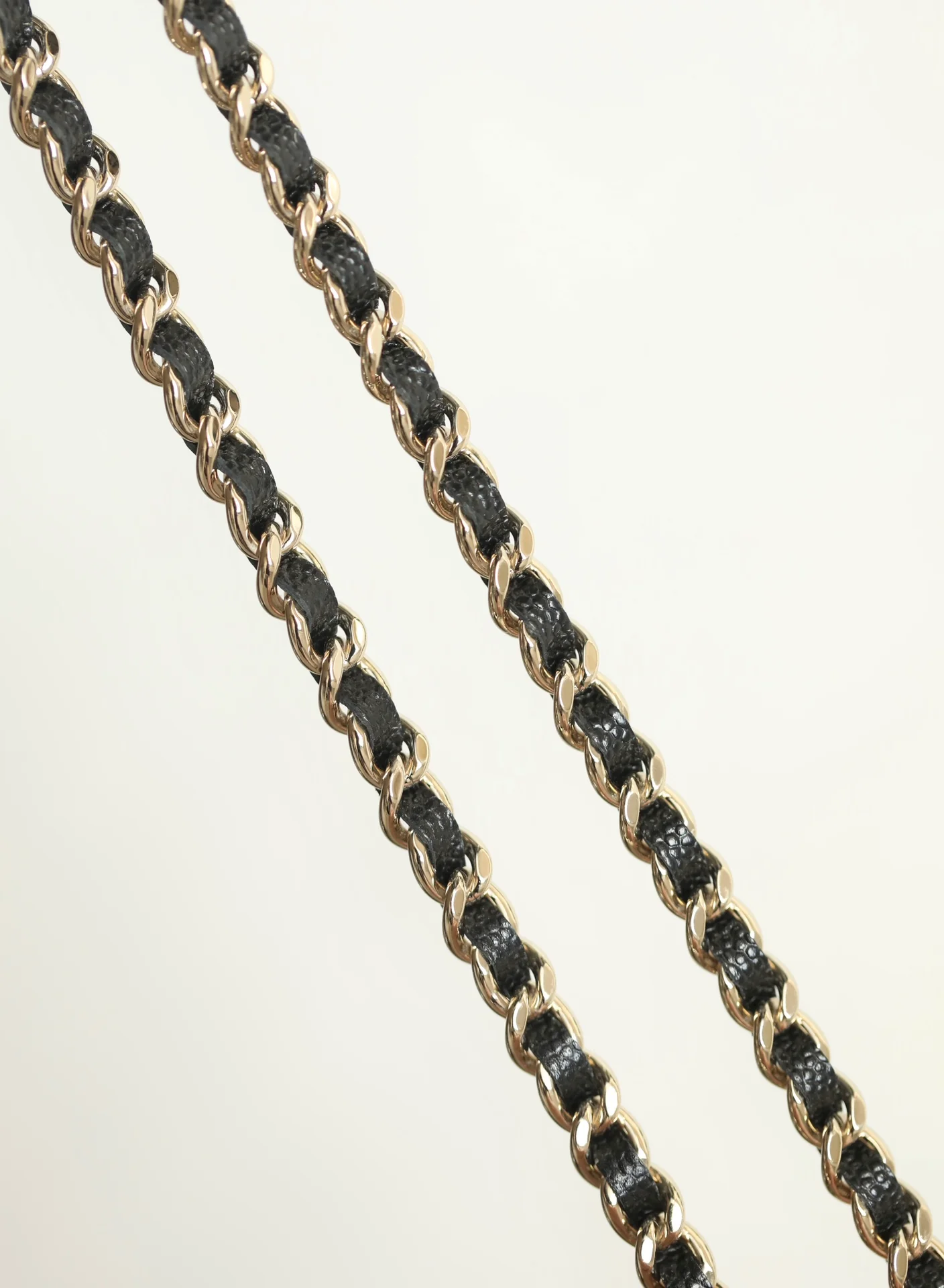 Сумка Chanel 25c Bowling Shell - черная