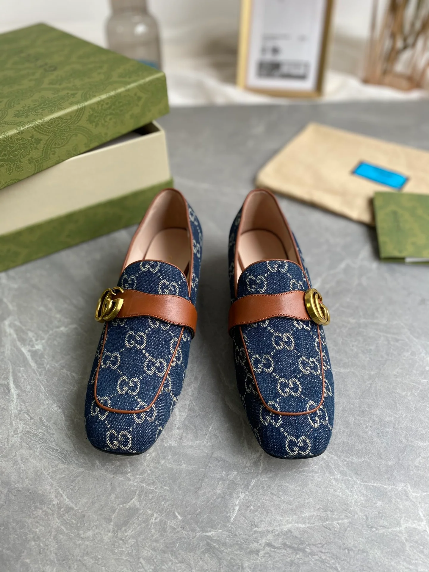 Джинсовые лоферы Gucci