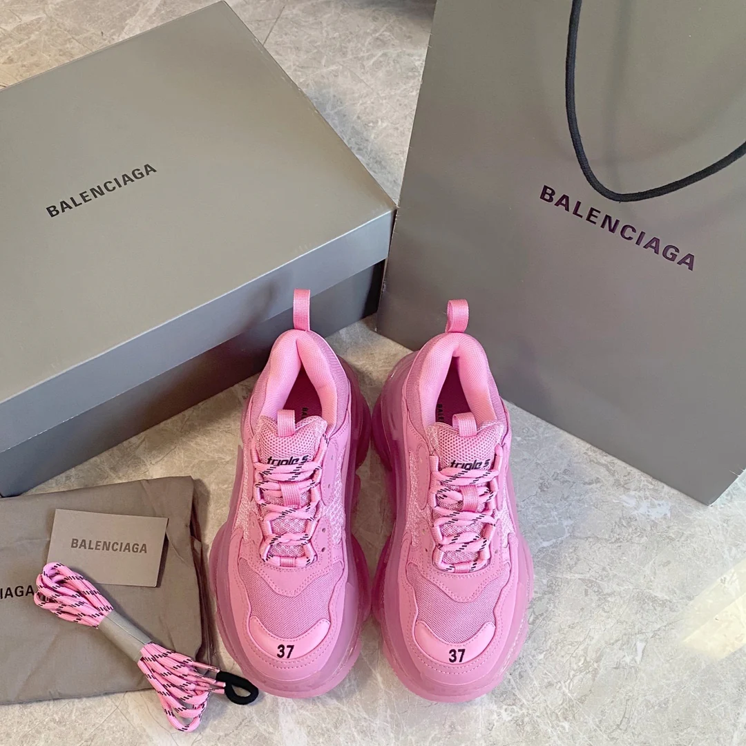 Кроссовки Balenciaga Triple S Cushion Dad Shoes