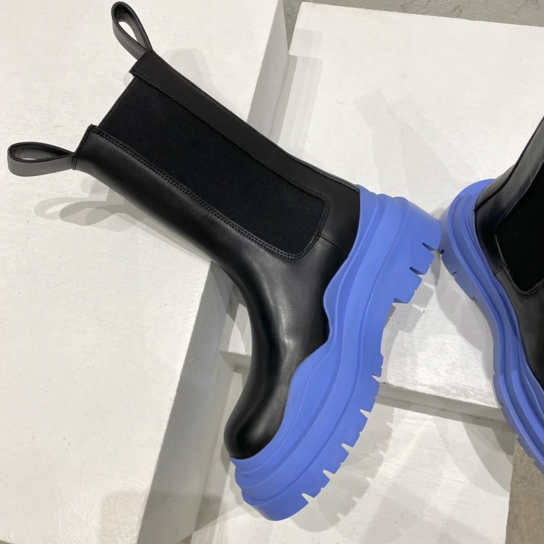 BV-22ss - Британские ретро-сапоги до середины икры - Унисекс - Черный с синей подошвой