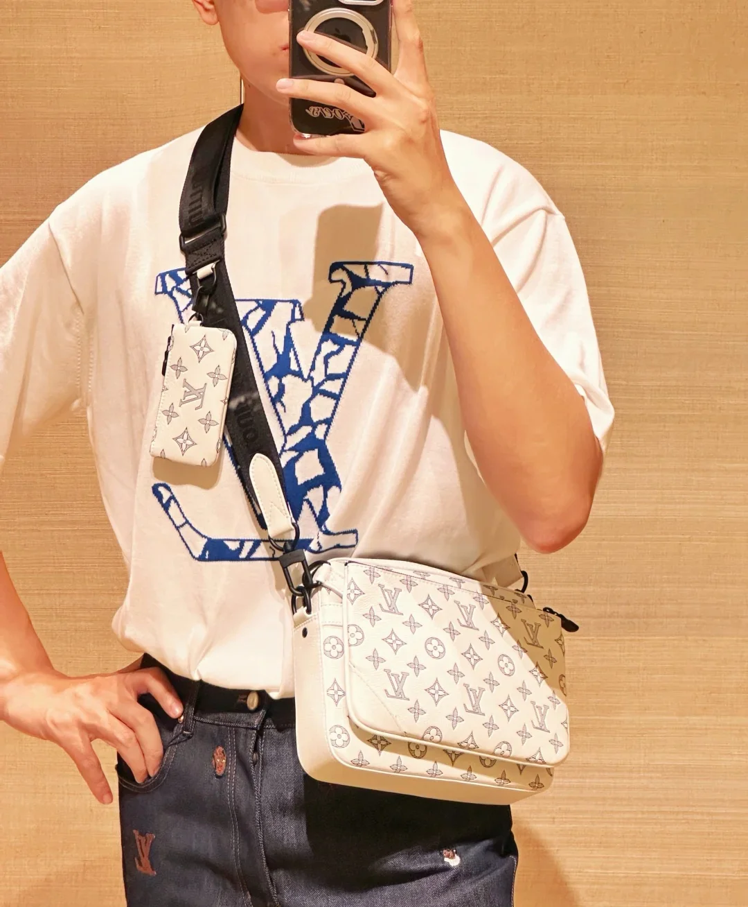 Сумка-мессенджер LV-m24754-trio - белая