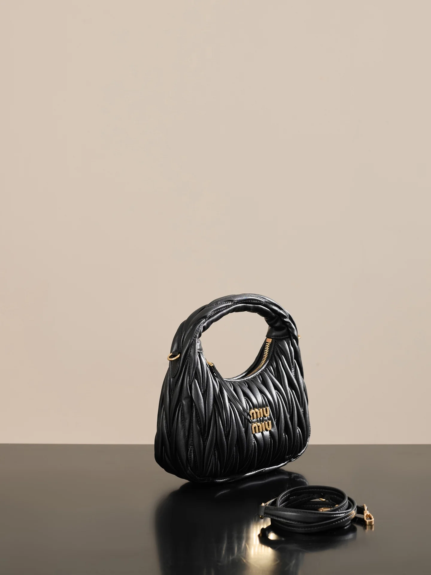 Miu Miu-5bc125m900-??????-????-Маленький-Черный