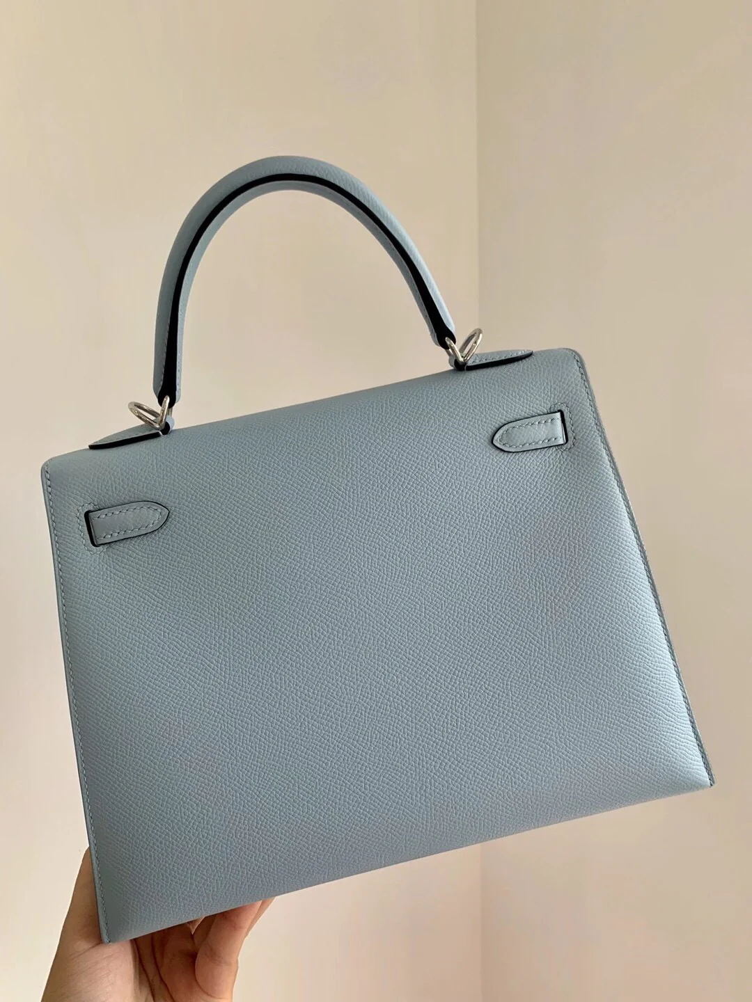 hermes-kelly-25-t0-mist blue-epsom-silver buckle-exterior seam